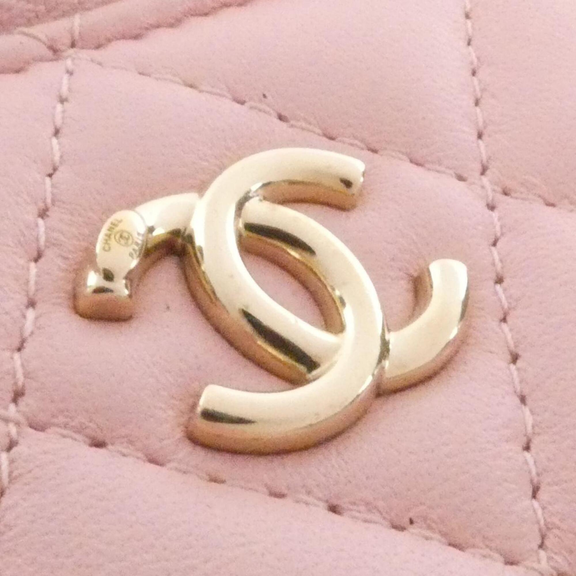 Chanel Pink Handbag (Pre-Owned)