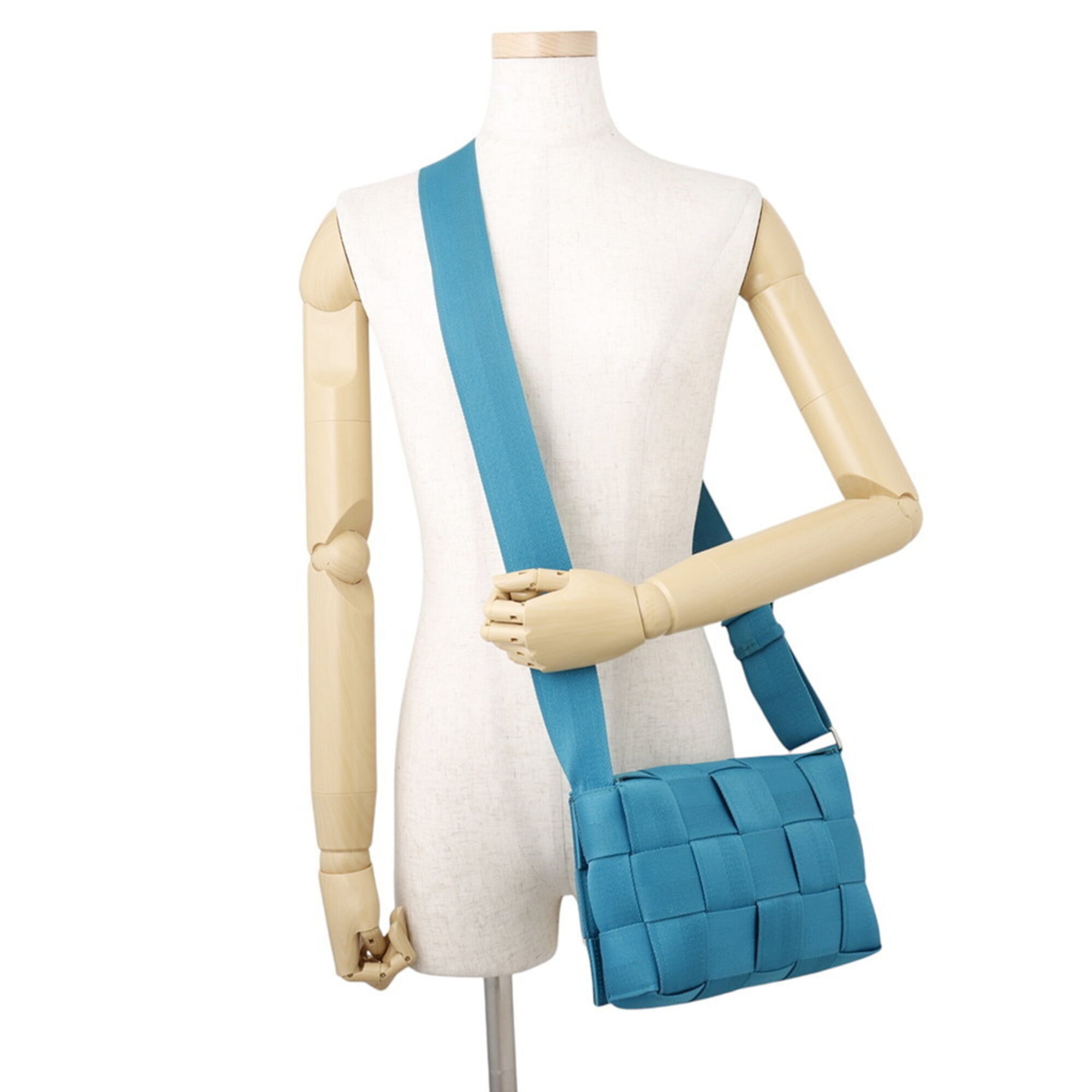 Bottega Veneta Intrecciato Blue Canvas Handbag Shoulder Bag (Pre-Owned)