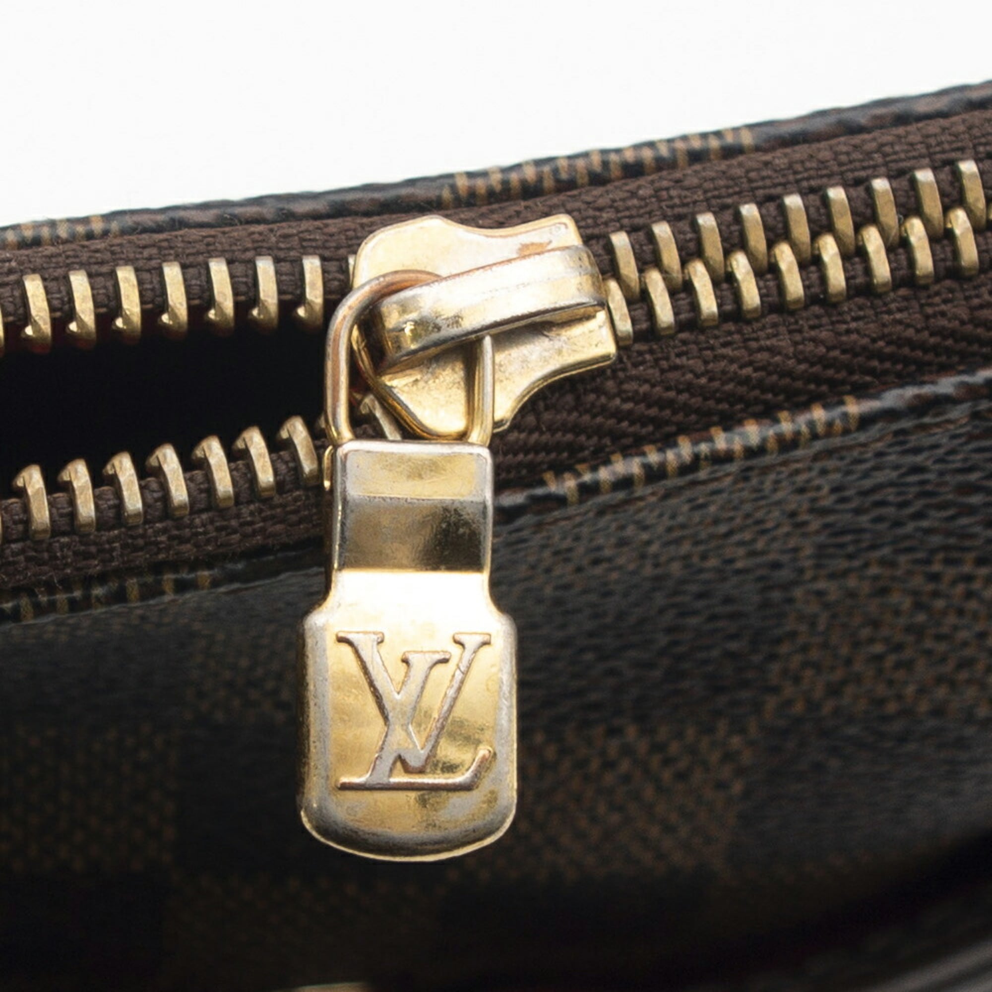 Louis Vuitton Damier Canvas Ebene Damier Canvas Shoulder Bag (Pre-Owned)