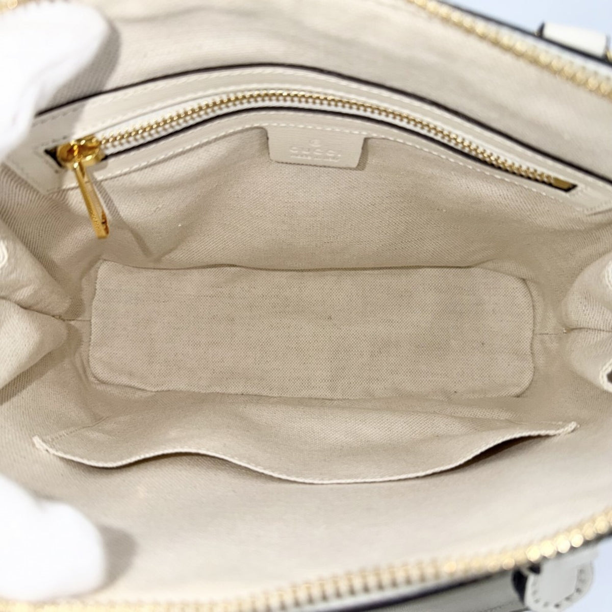 Gucci Beige White Gg Supreme Leather Handbag Shoulder Bag (Pre-Owned)