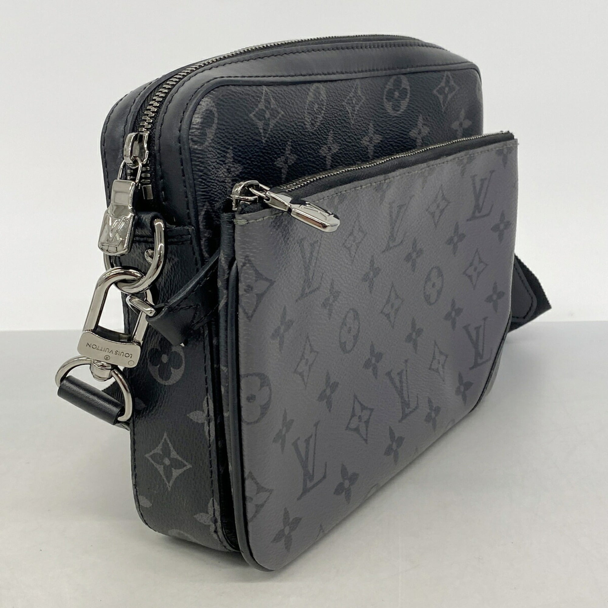 Louis Vuitton Black Gray Shoulder Bag (Pre-Owned)