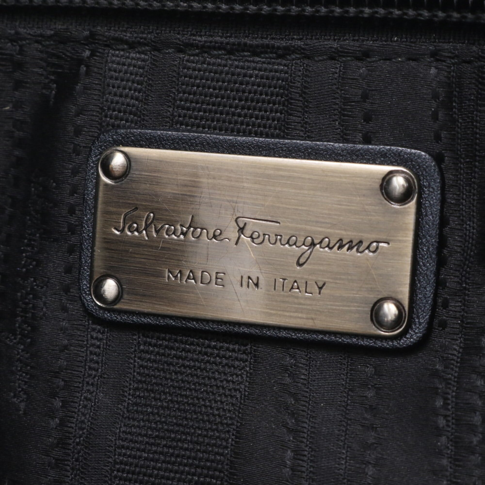 Salvatore Ferragamo Gancini Black Leather Handbag Tote Bag (Pre-Owned)