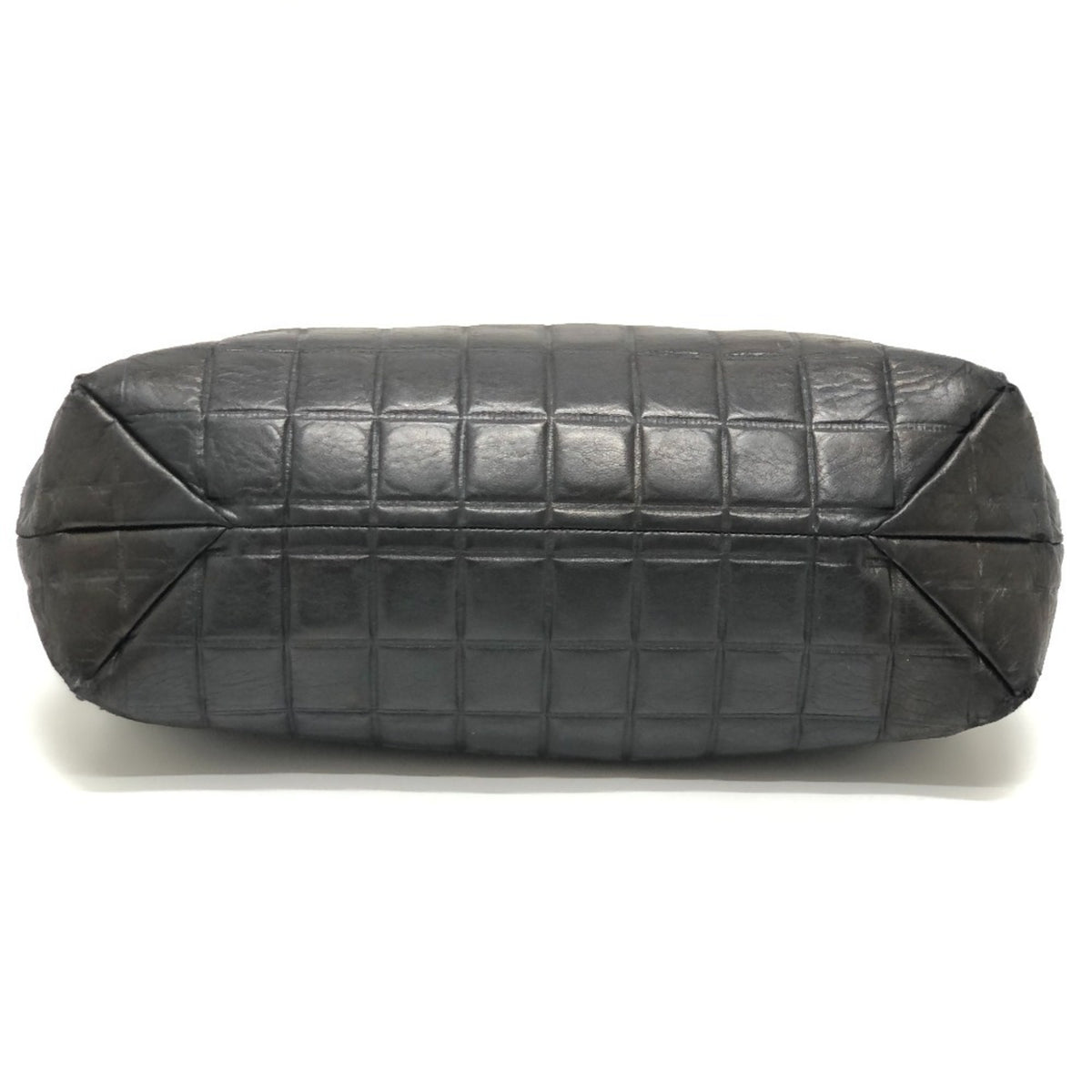 Chanel Black Leather Handbag Shoulder Bag (Pre-Owned)