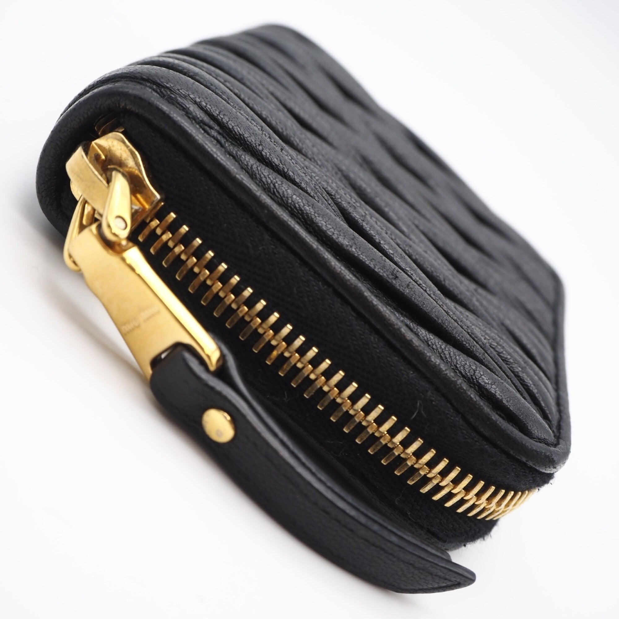 Miu Miu Matelasse Black Leather Coin Purse/Coin Case (Pre-Owned)
