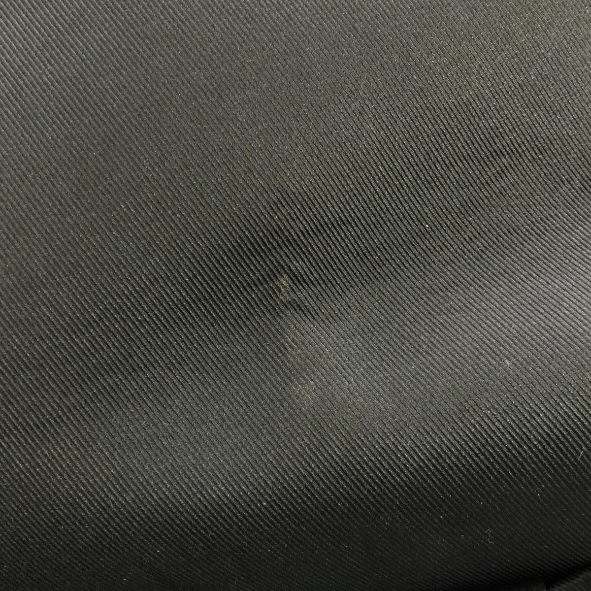 Louis Vuitton Black Leather Shoulder Bag (Pre-Owned)