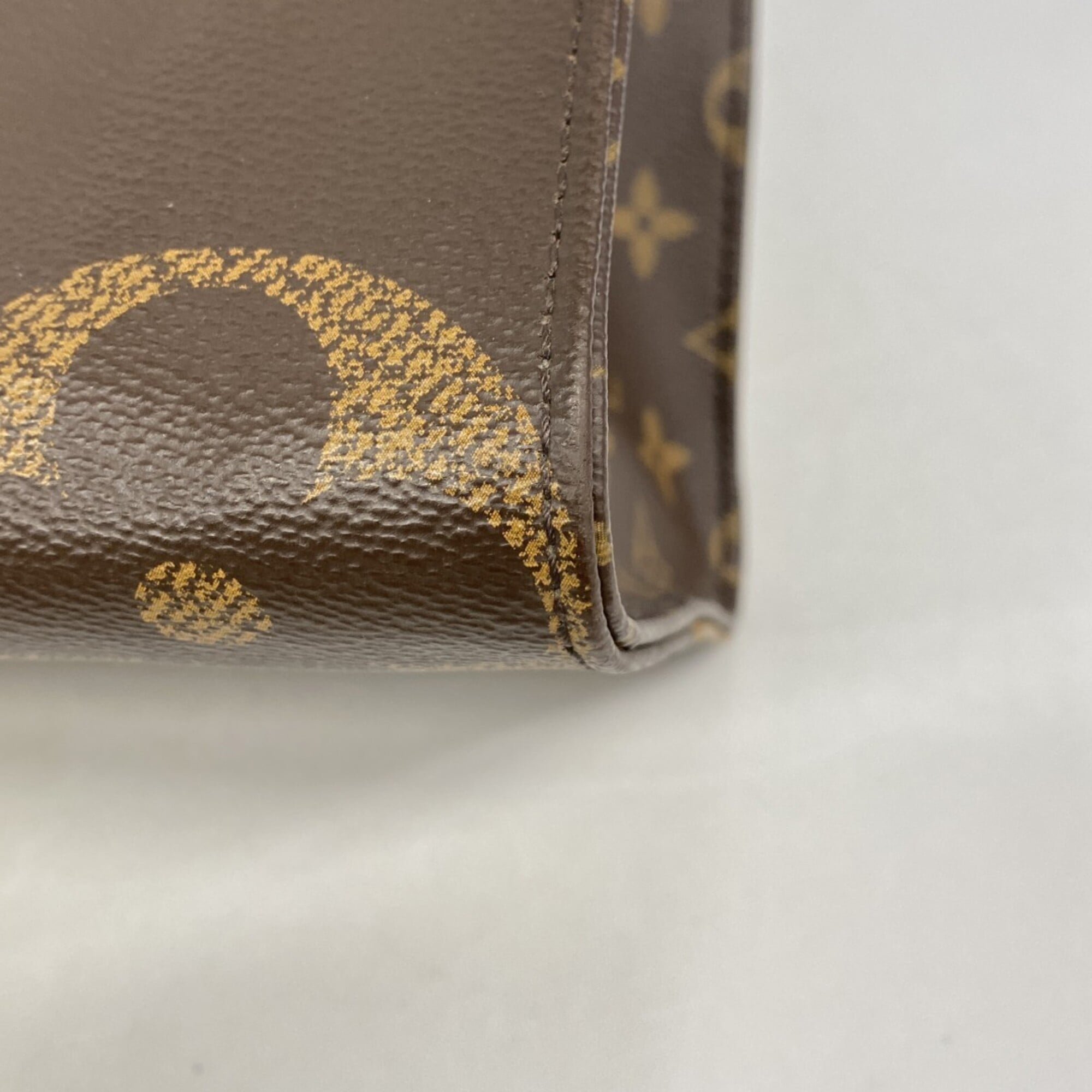 Louis Vuitton Brown Tote Bag (Pre-Owned)
