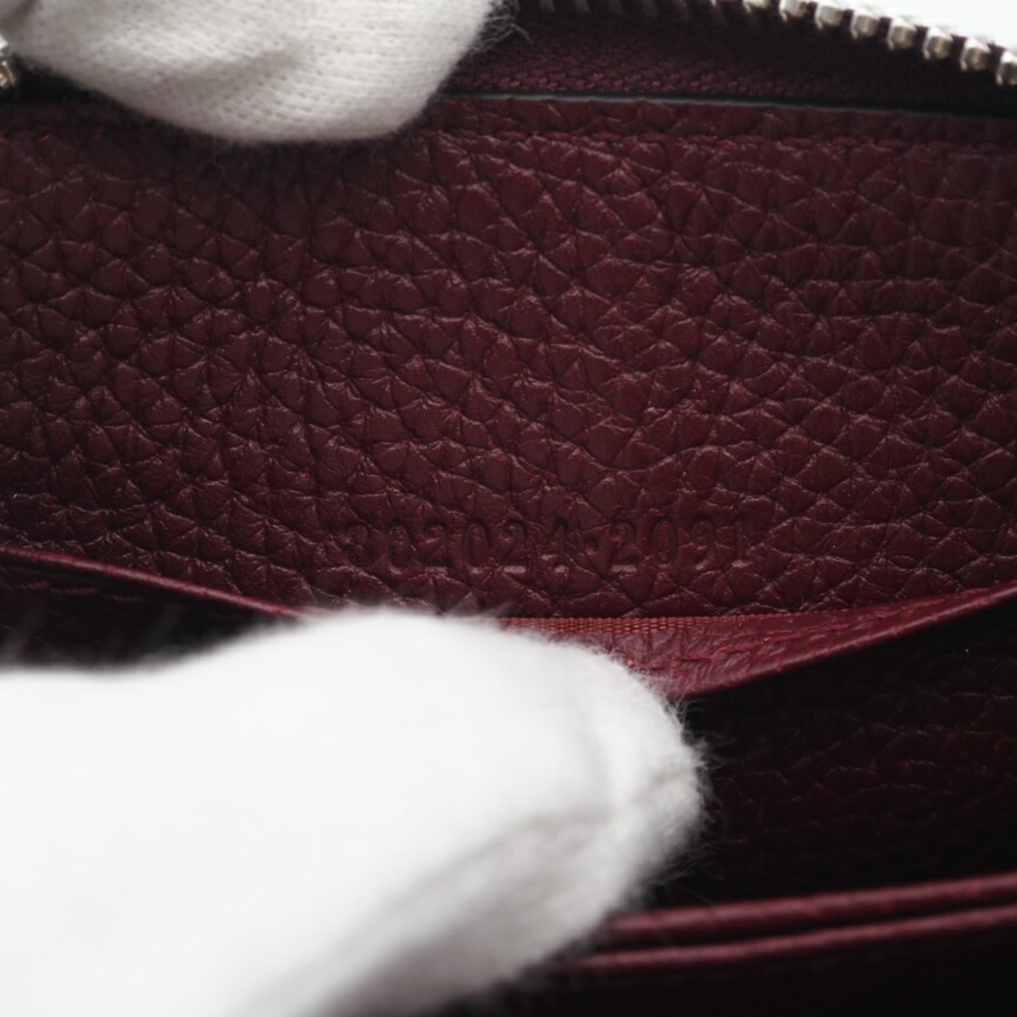Gucci Bordeaux Navy White Leather Long Wallet (Bi-Fold) (Pre-Owned)