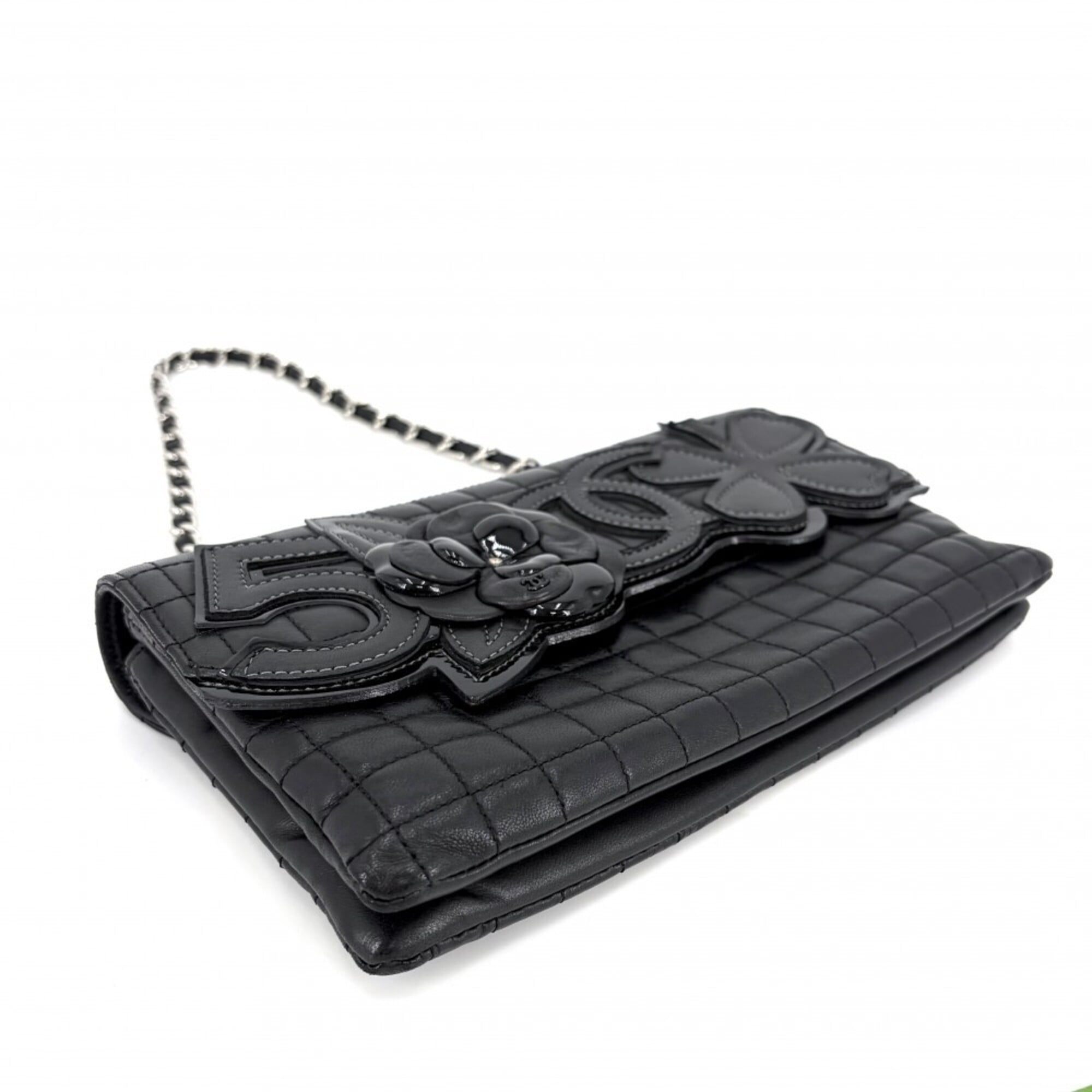 Chanel Chocolate Bar Black Leather Handbag Shoulder Bag (Pre-Owned)