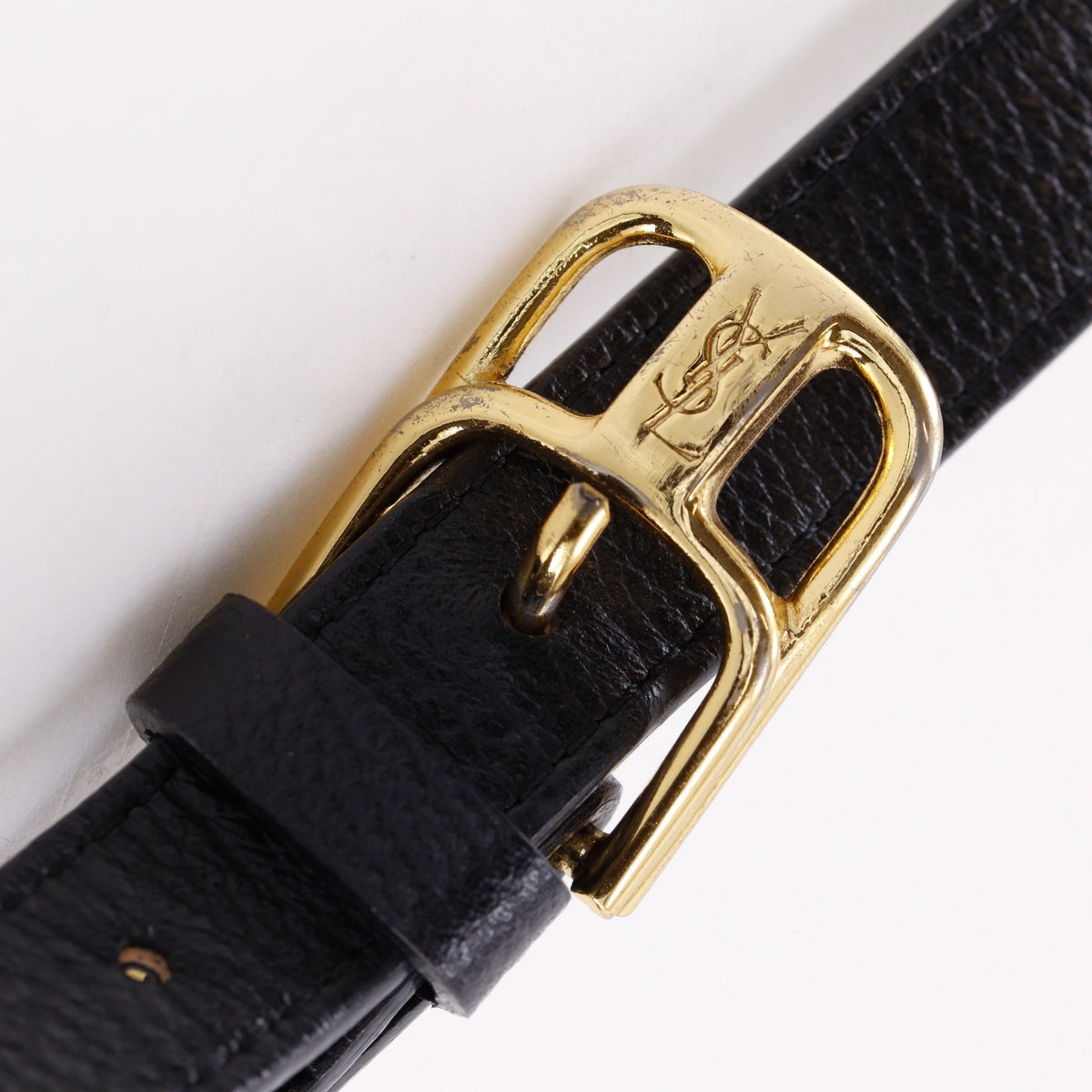 Yves Saint Laurent Black Leather Shoulder Bag (Pre-Owned)