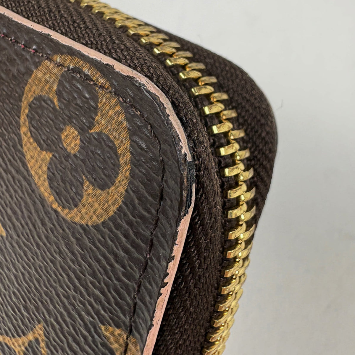 Louis Vuitton Monogram Brown Monogram Long Wallet (Bi-Fold) (Pre-Owned)