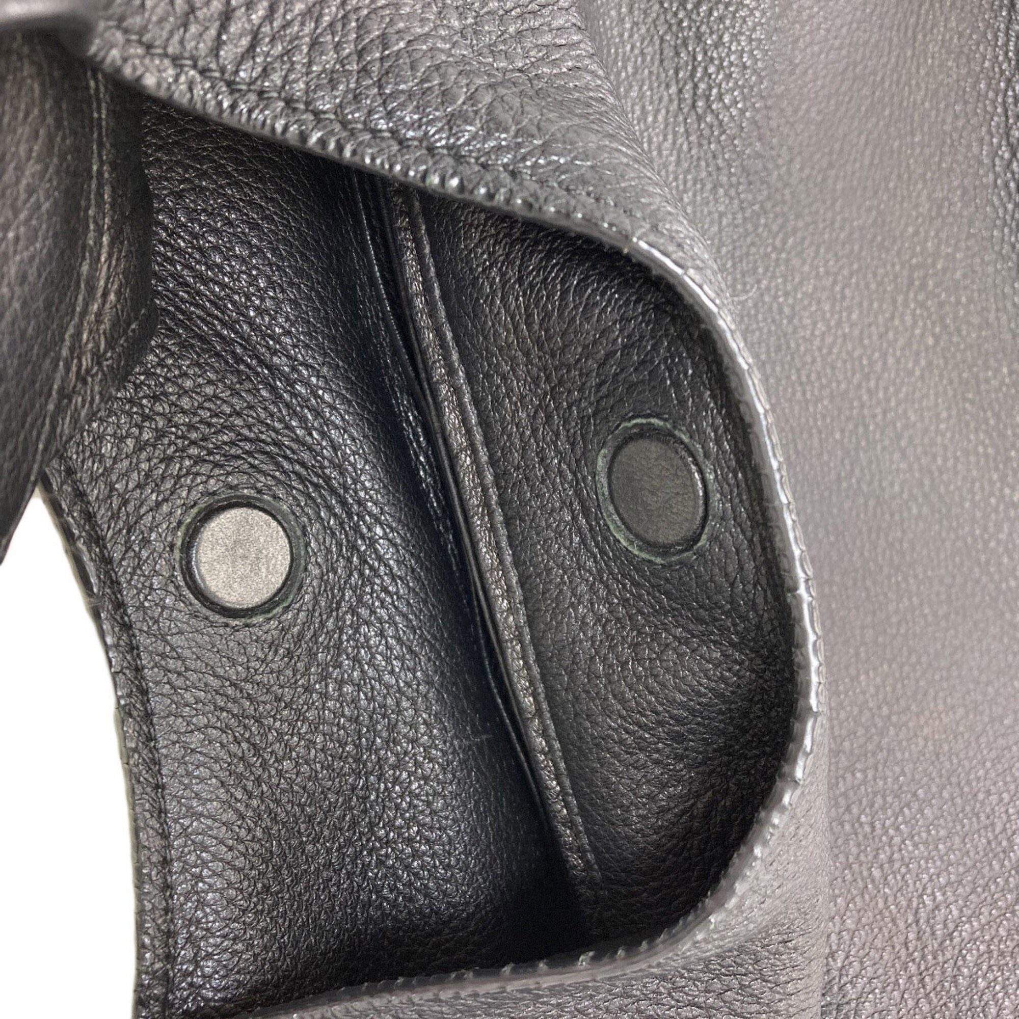 Prada Black Leather Shoulder Bag (Pre-Owned)