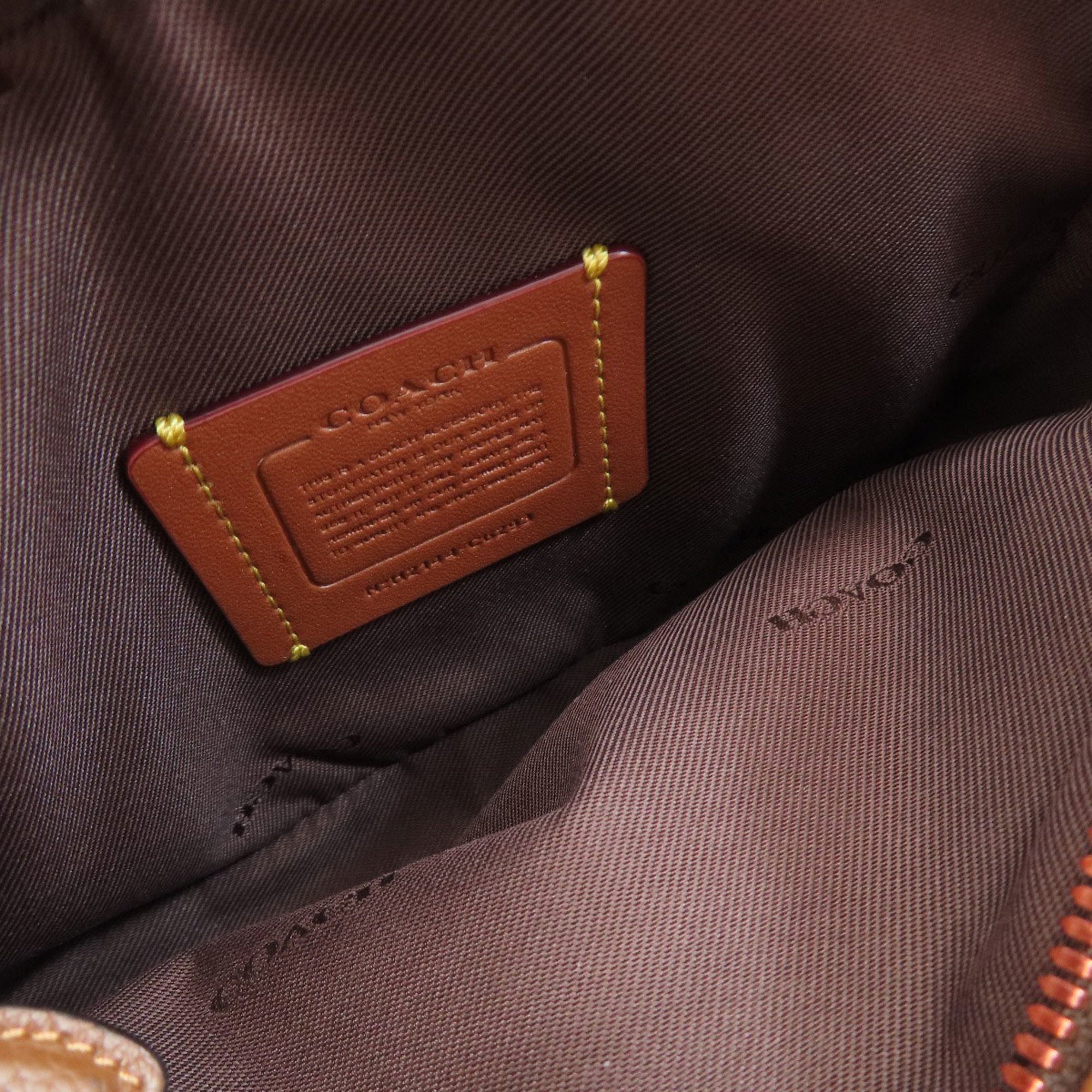 Coach Brown Leather Shoulder Bag (Pre-Owned)