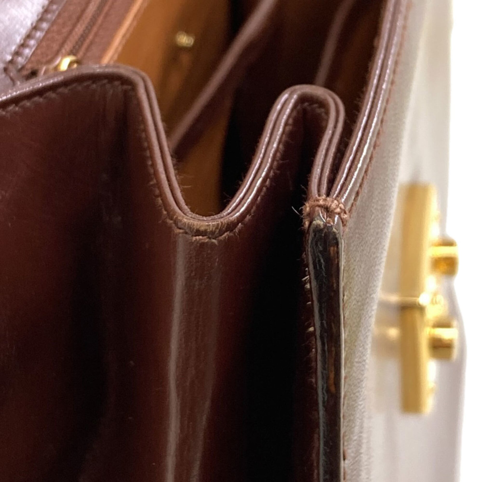 Gucci Brown Leather Handbag (Pre-Owned)