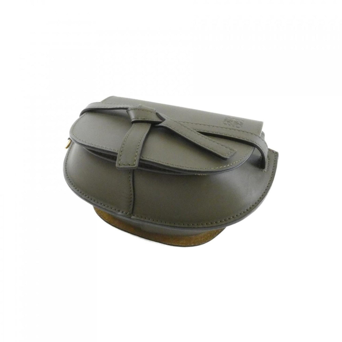 Loewe Green Canvas Shoulder Bag (Pre-Owned)