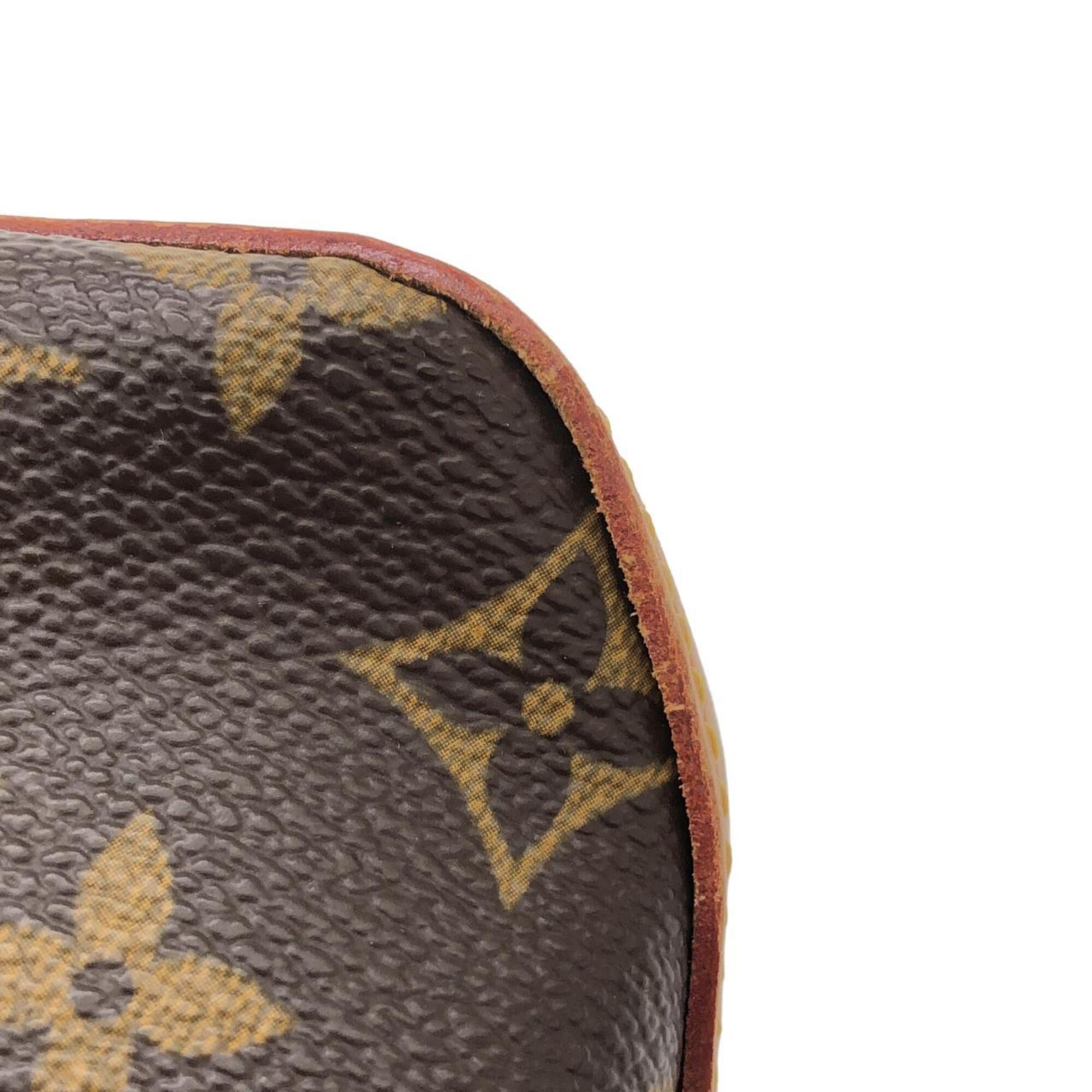 Louis Vuitton Marron Coated Canvas Shoulder Bag (Pre-Owned)