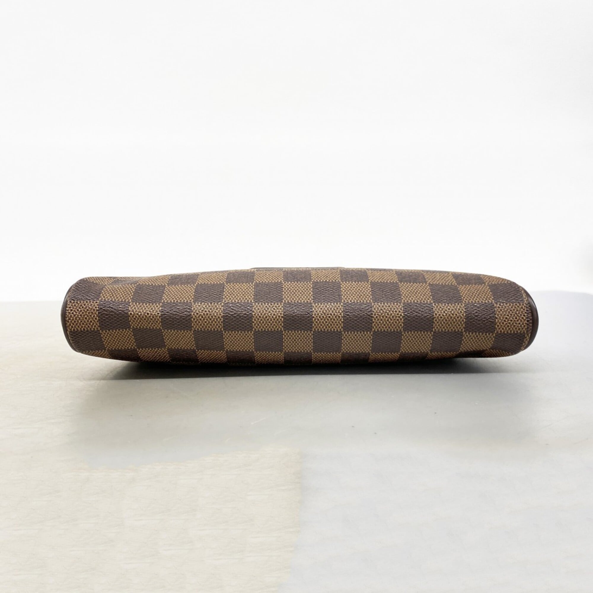 Louis Vuitton Ebene Handbag (Pre-Owned)