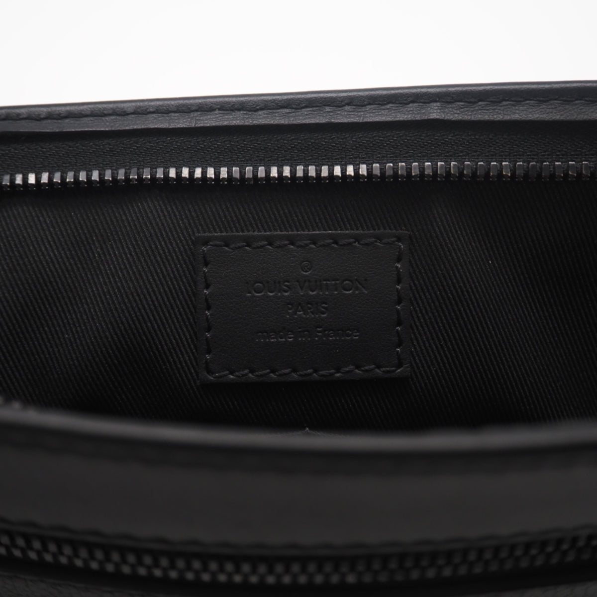 Louis Vuitton Black Noir Leather Shoulder Bag (Pre-Owned)