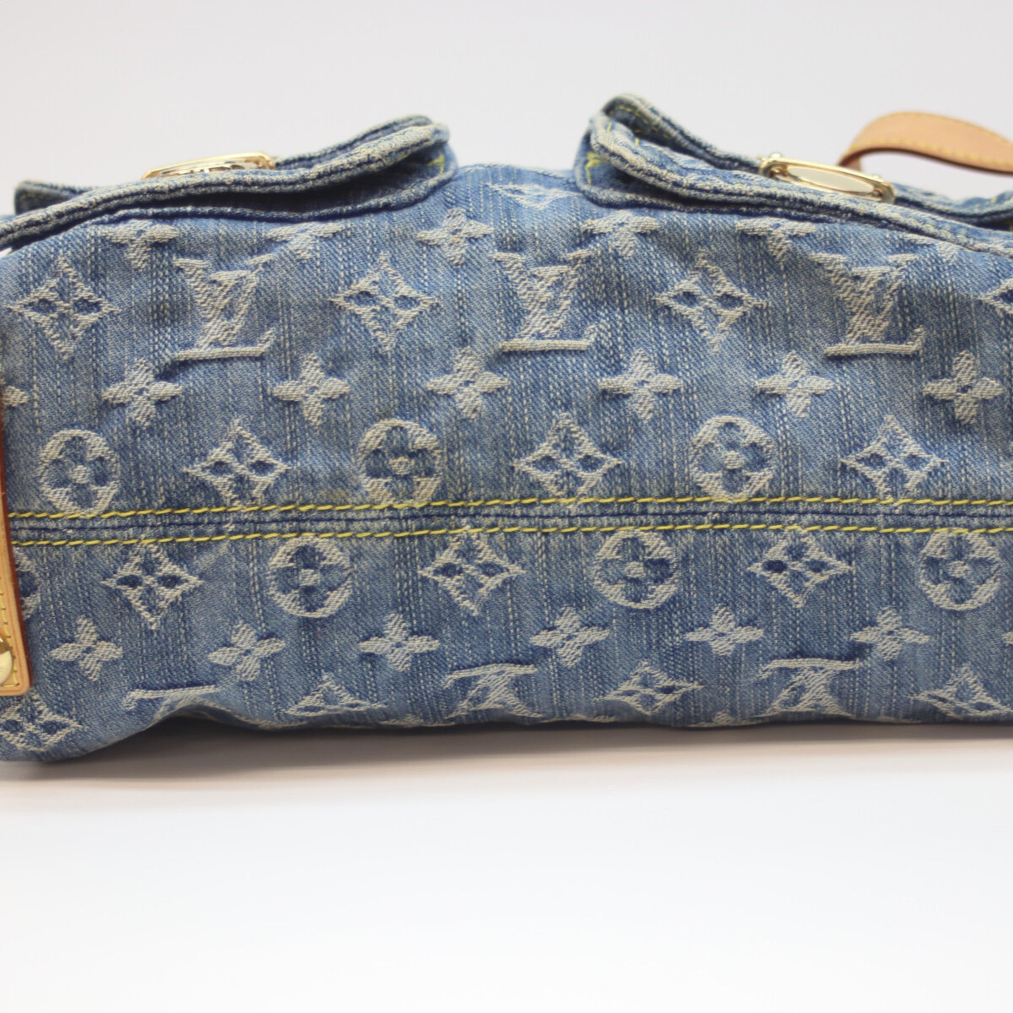 Louis Vuitton Blue Monogram Denim Shoulder Bag (Pre-Owned)