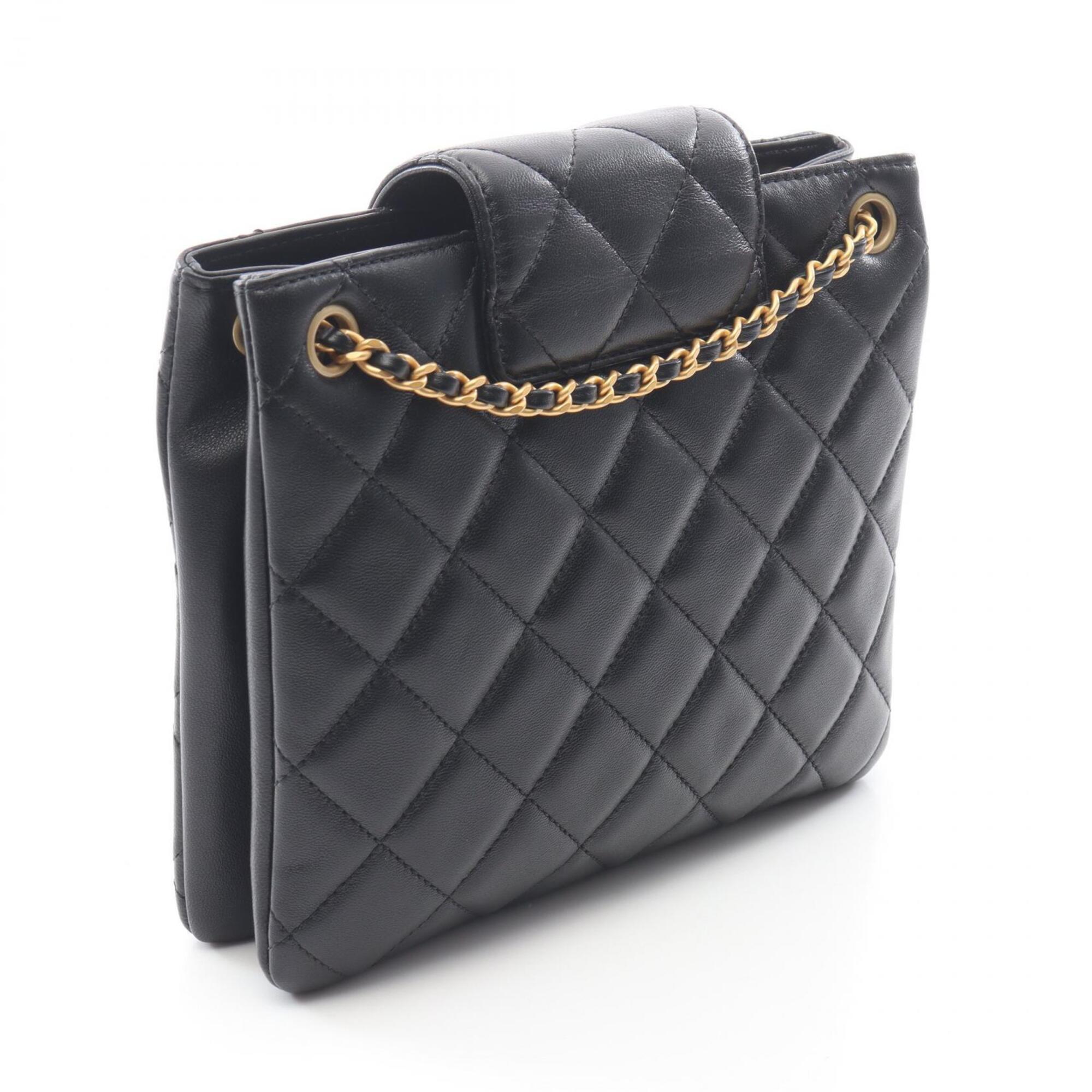 Chanel Matelasse Black Leather Handbag Shoulder Bag (Pre-Owned)