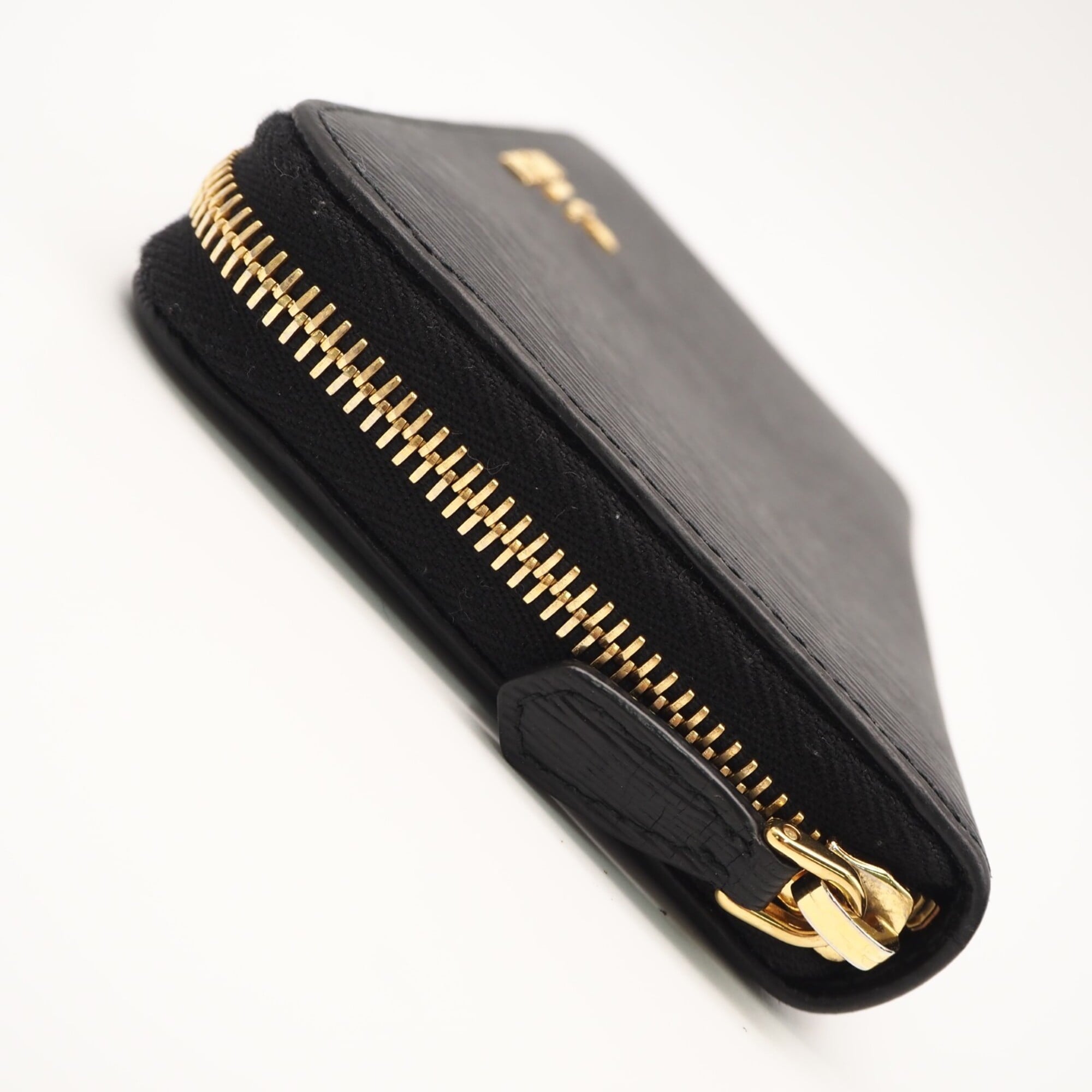 Prada Black Long Wallet (Bi-Fold) (Pre-Owned)