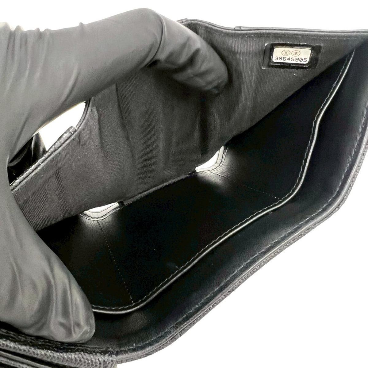 Chanel Black Grained Calfskin Wallet (Tri-Fold) (Pre-Owned)