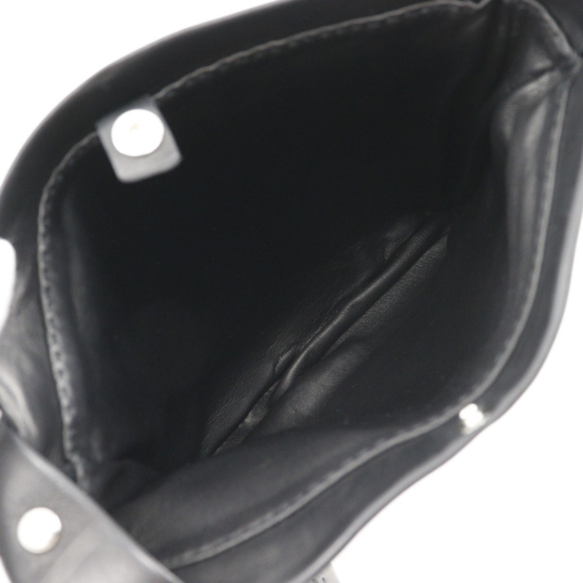 Hermes Black Leather Shoulder Bag (Pre-Owned)