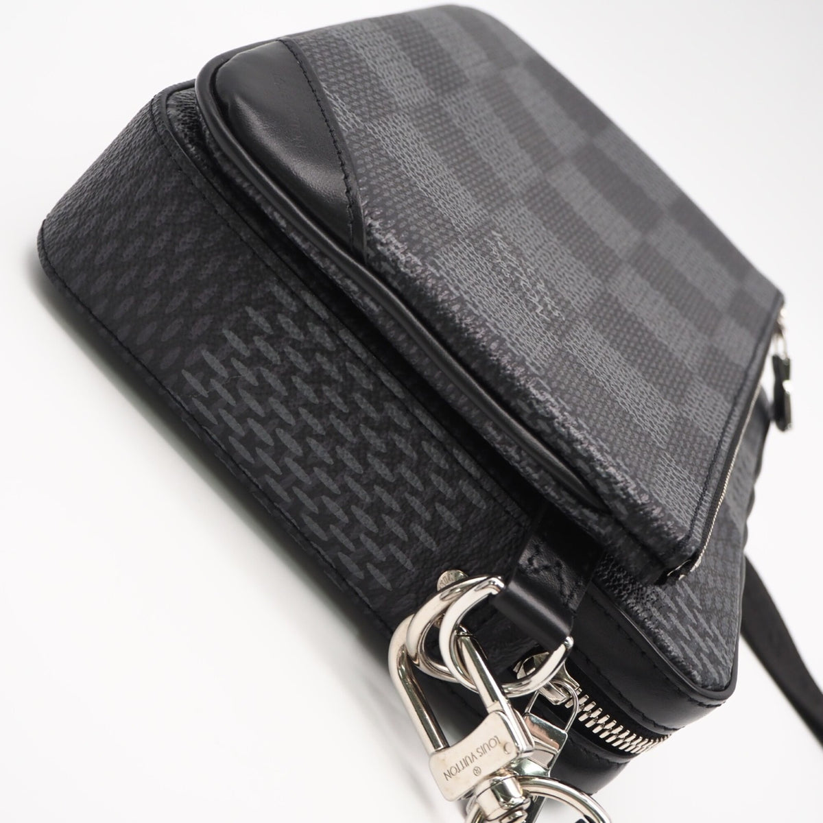 Louis Vuitton Black Gray Coated Canvas Leather Shoulder Bag (Pre-Owned)