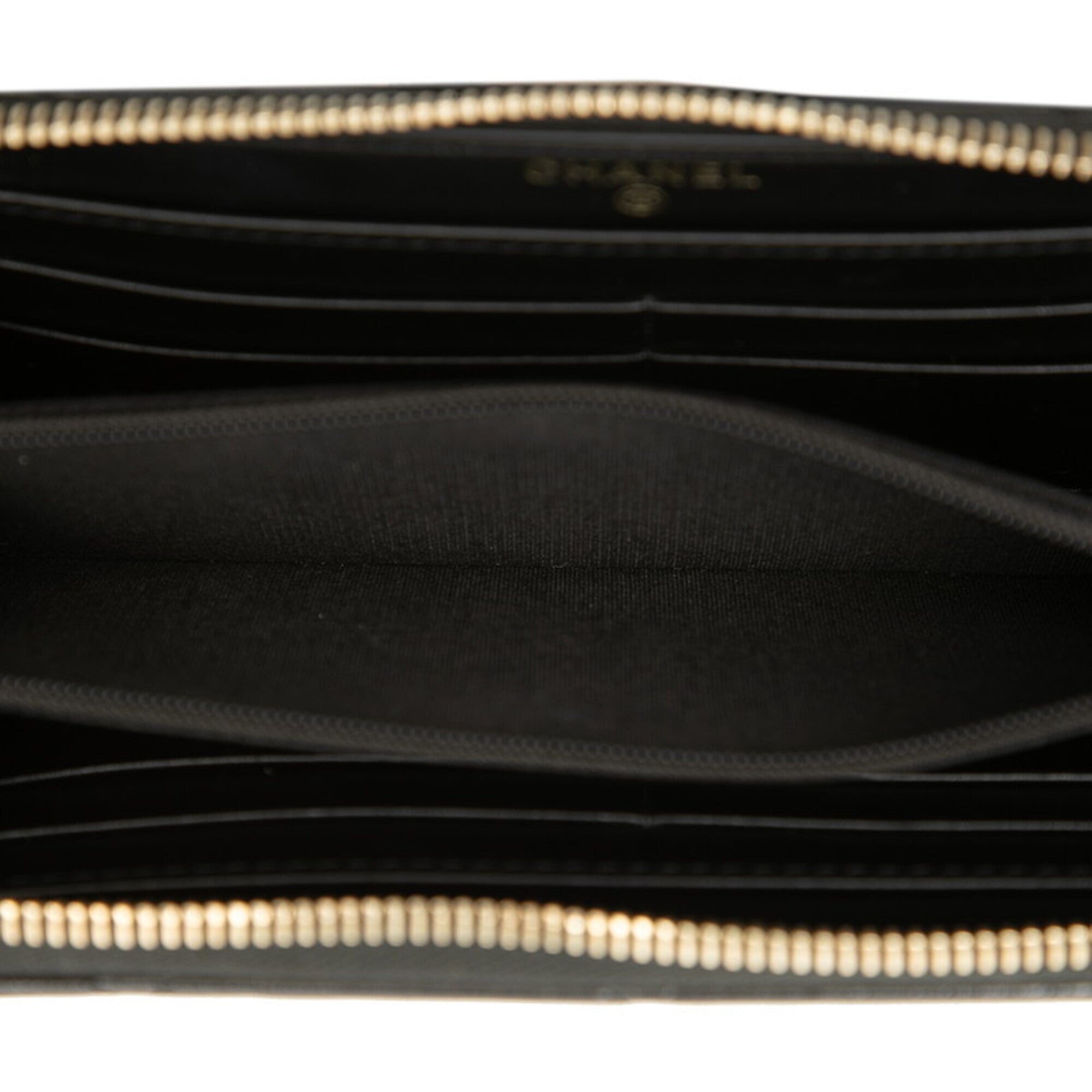 Chanel Black Leather Chain/Shoulder Wallet (Pre-Owned)