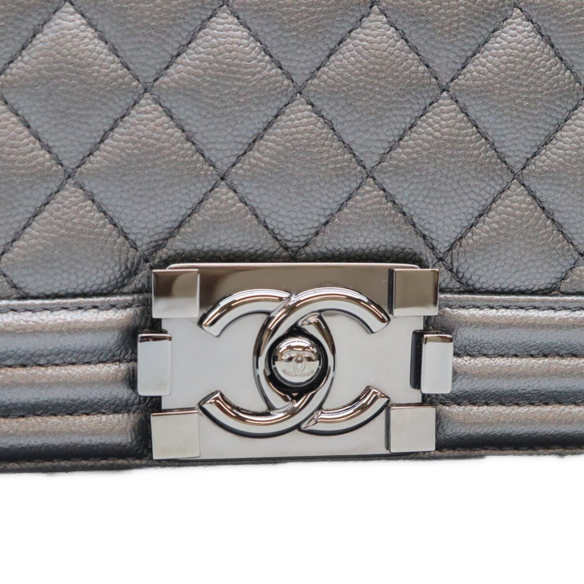 Chanel Black Grained Calfskin Shoulder Bag (Pre-Owned)