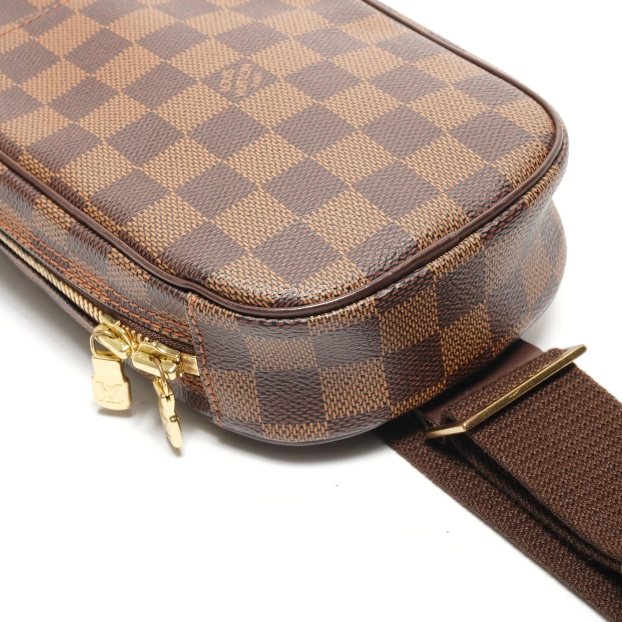 Louis Vuitton Damier Brown Damier Canvas Shoulder Bag (Pre-Owned)
