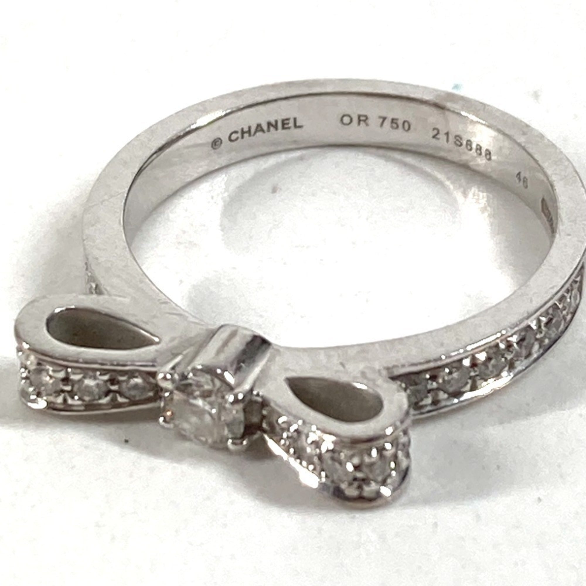 Chanel White Gold (18K) Band Ring (Pre-Owned)