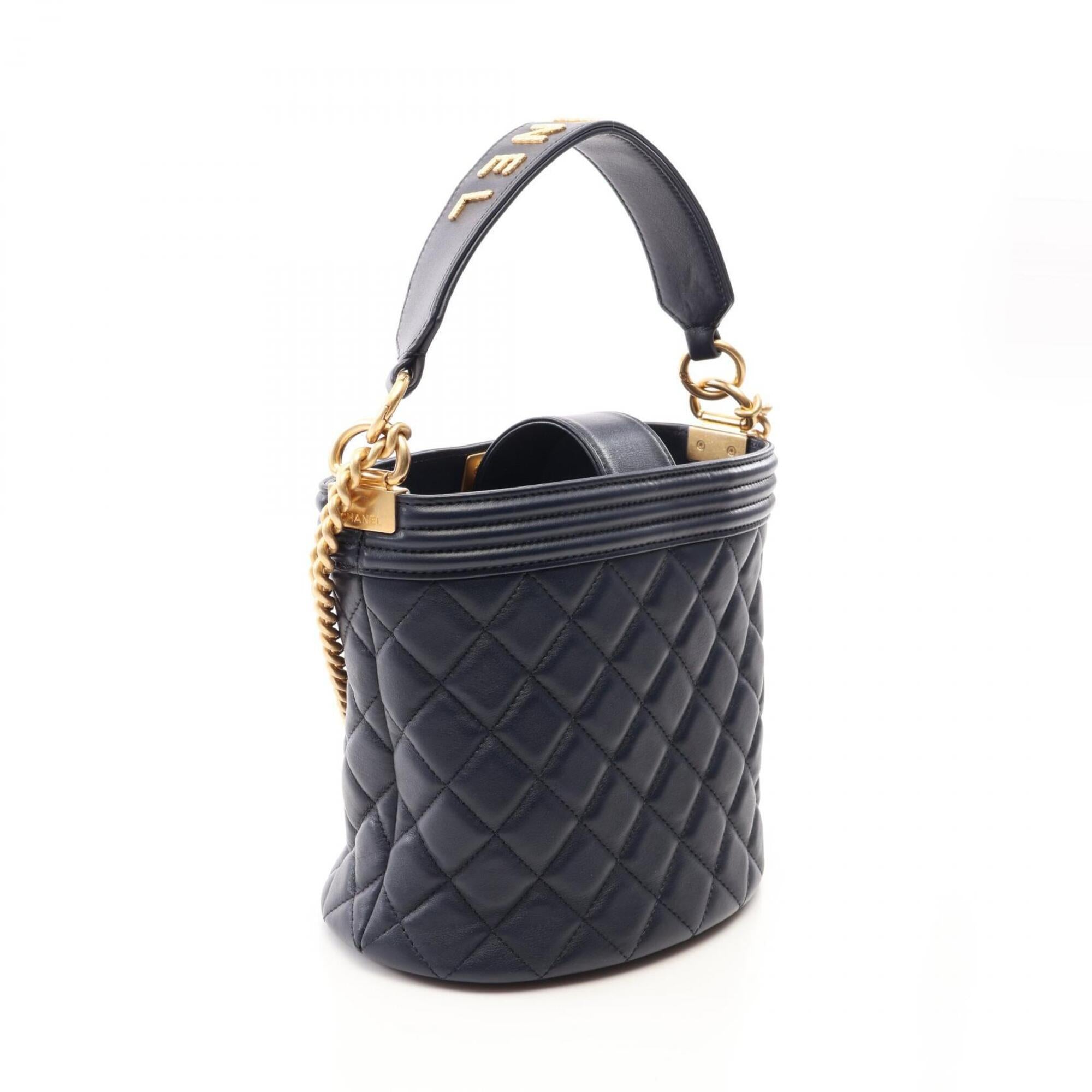 Chanel Navy Leather Handbag Shoulder Bag (Pre-Owned)