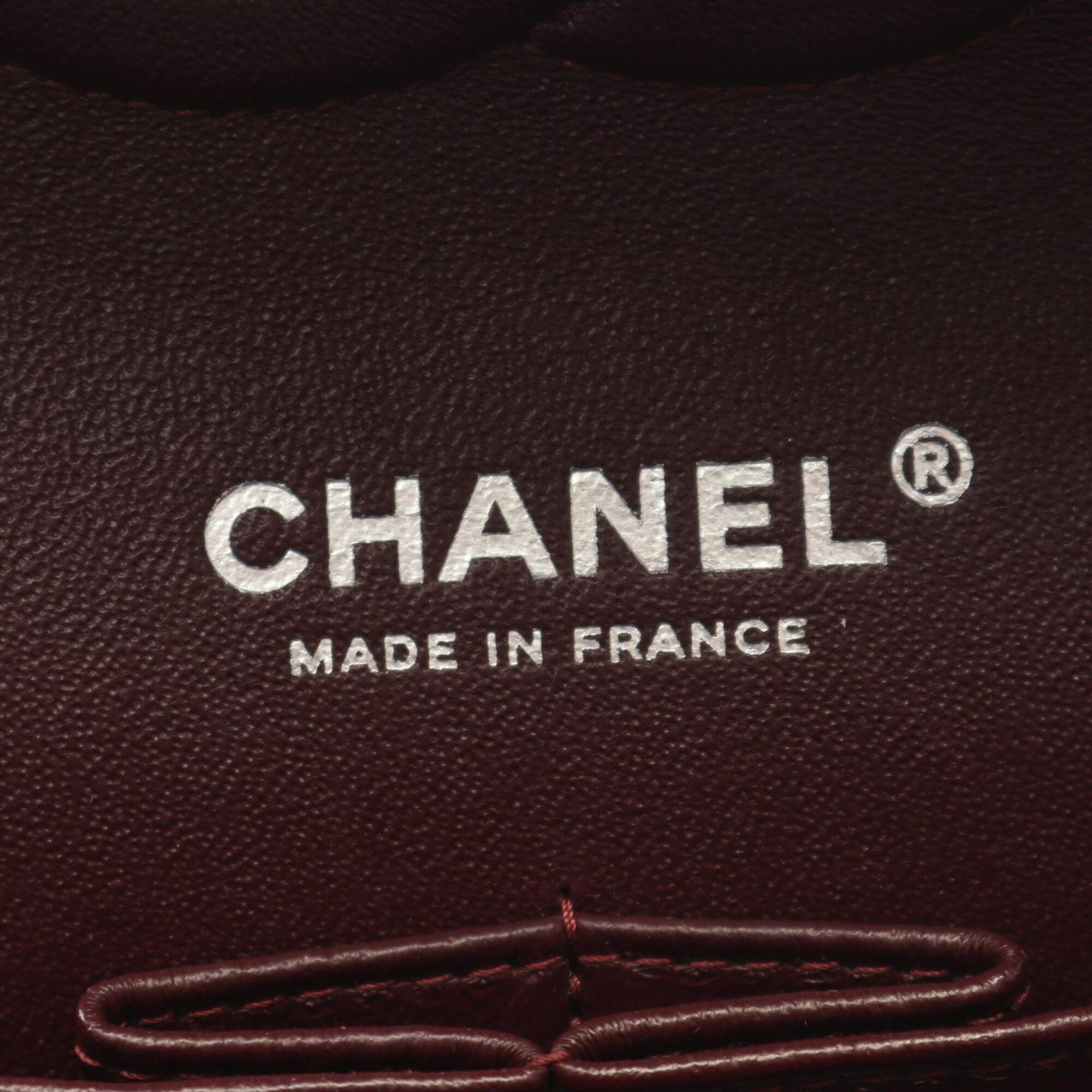 Chanel Black Leather Handbag Shoulder Bag (Pre-Owned)