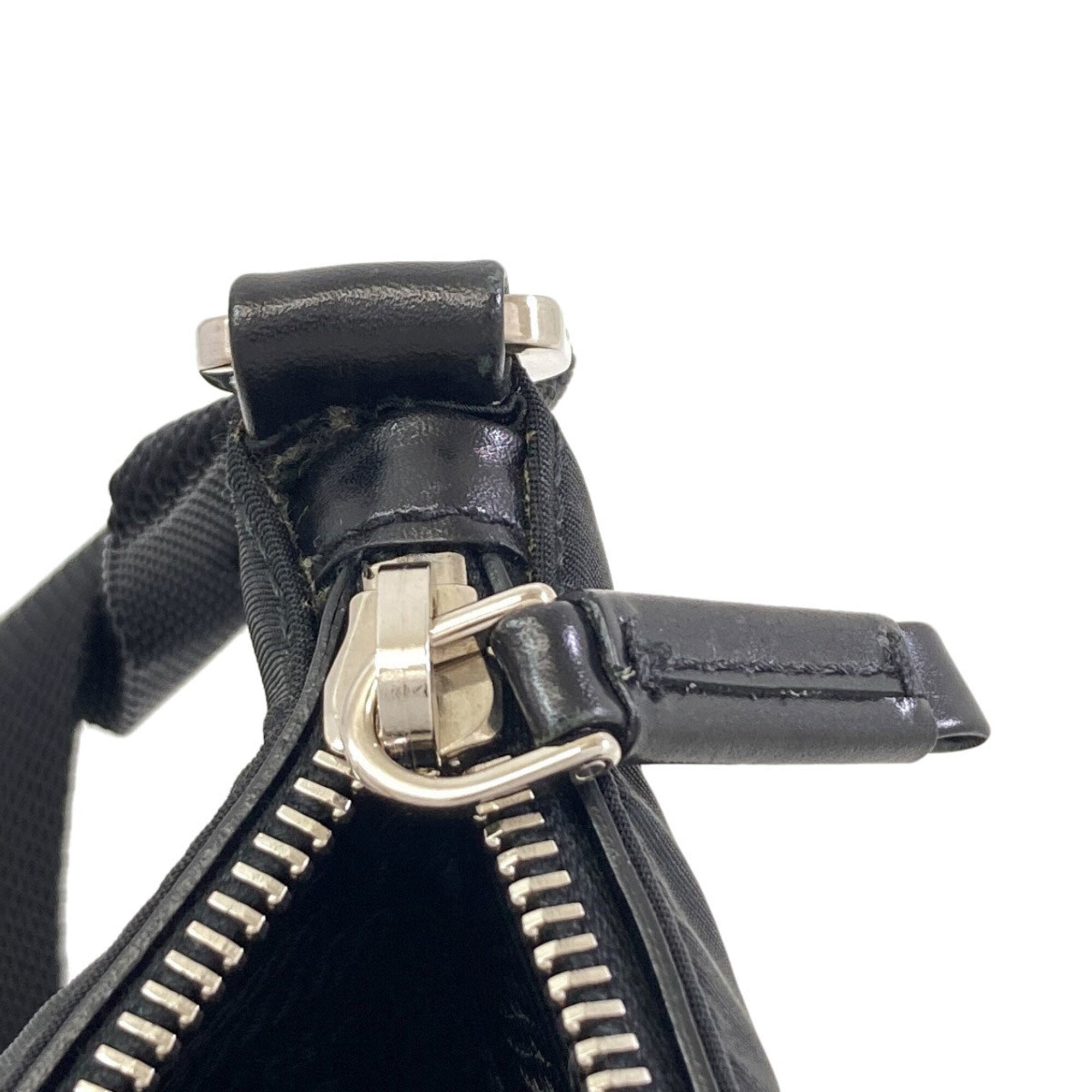 Prada Black Nylon Shoulder Bag (Pre-Owned)