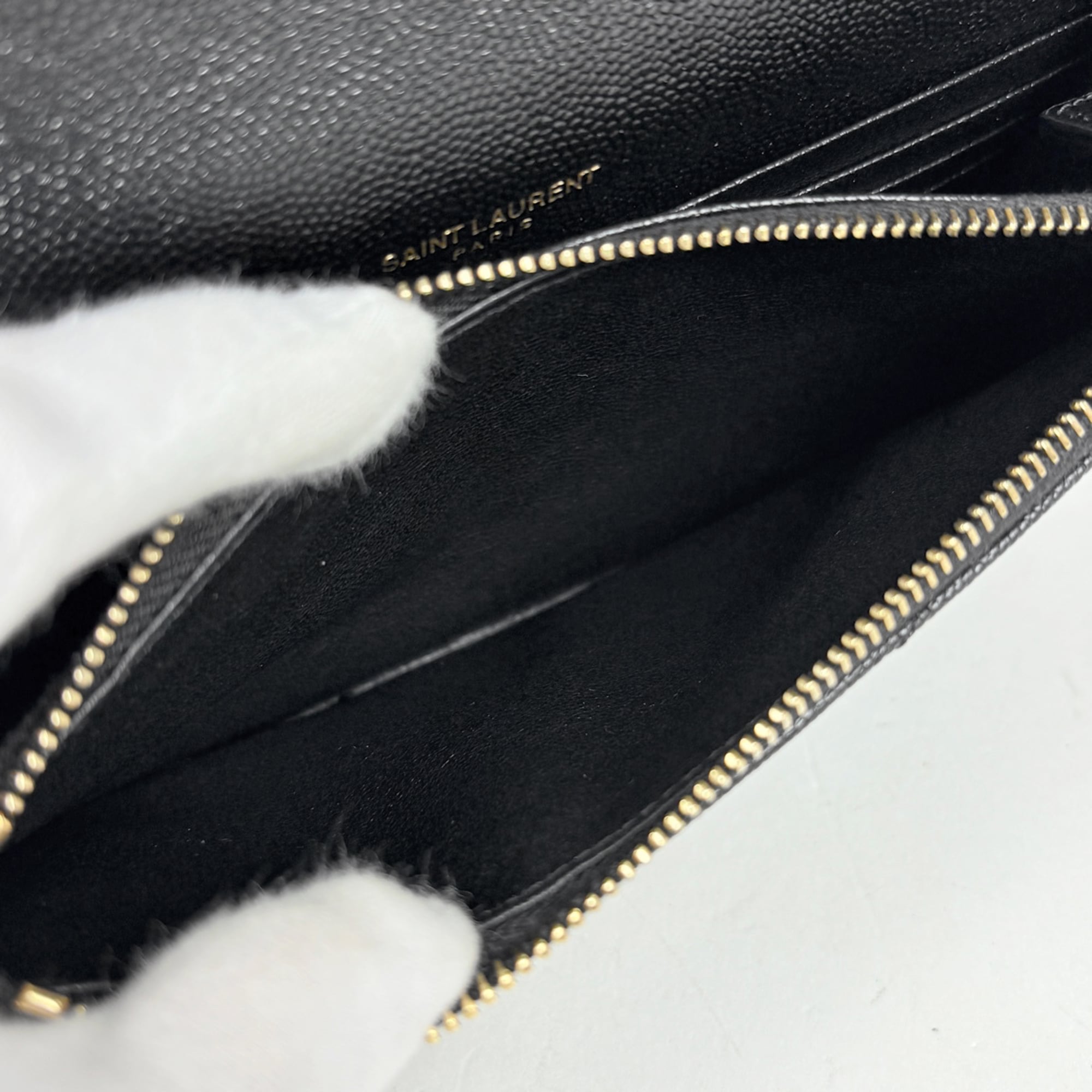 Saint Laurent Black Leather Chain/Shoulder Wallet (Pre-Owned)