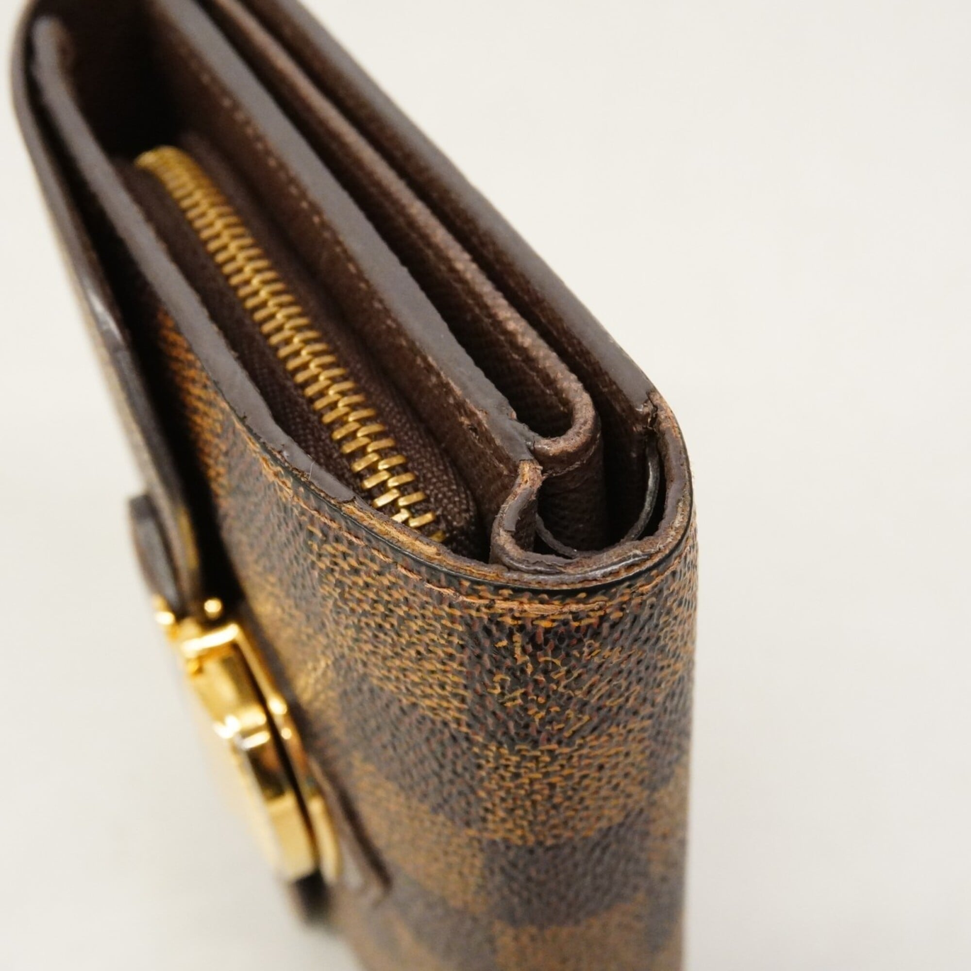 Louis Vuitton Ebene Wallet (Bi-Fold) (Pre-Owned)