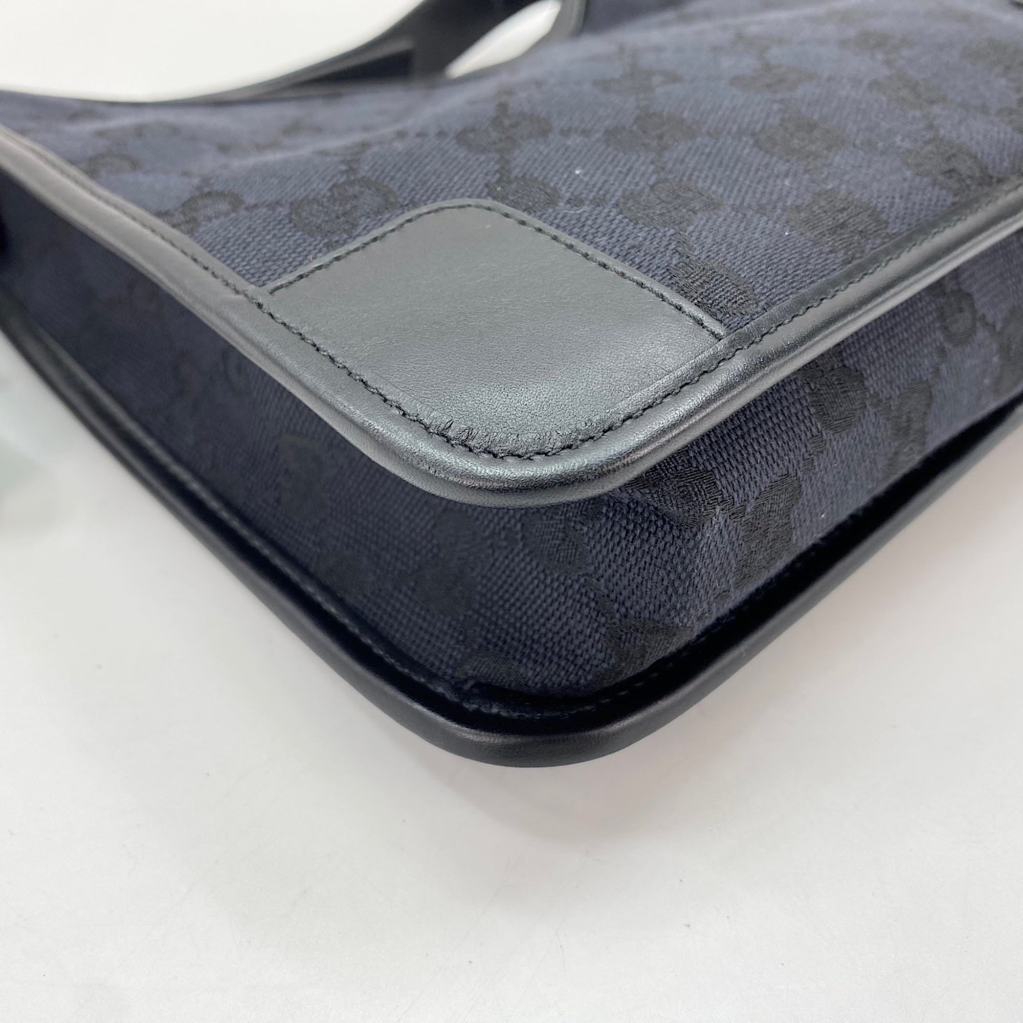 Gucci Brown Shoulder Bag (Pre-Owned)