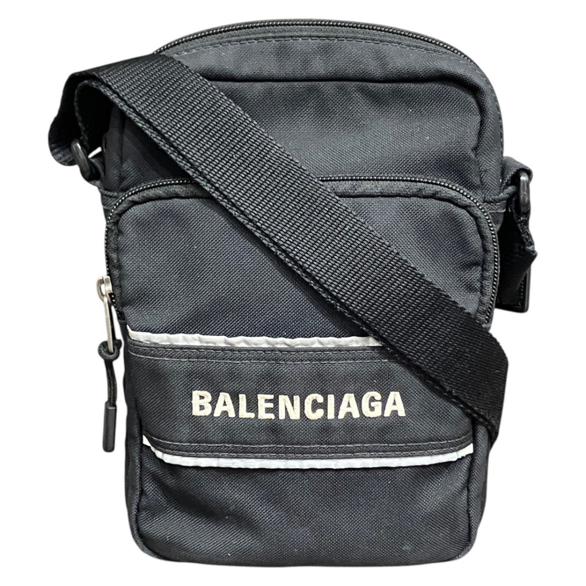 Balenciaga Black Nylon Messenger Bag (Pre-Owned)