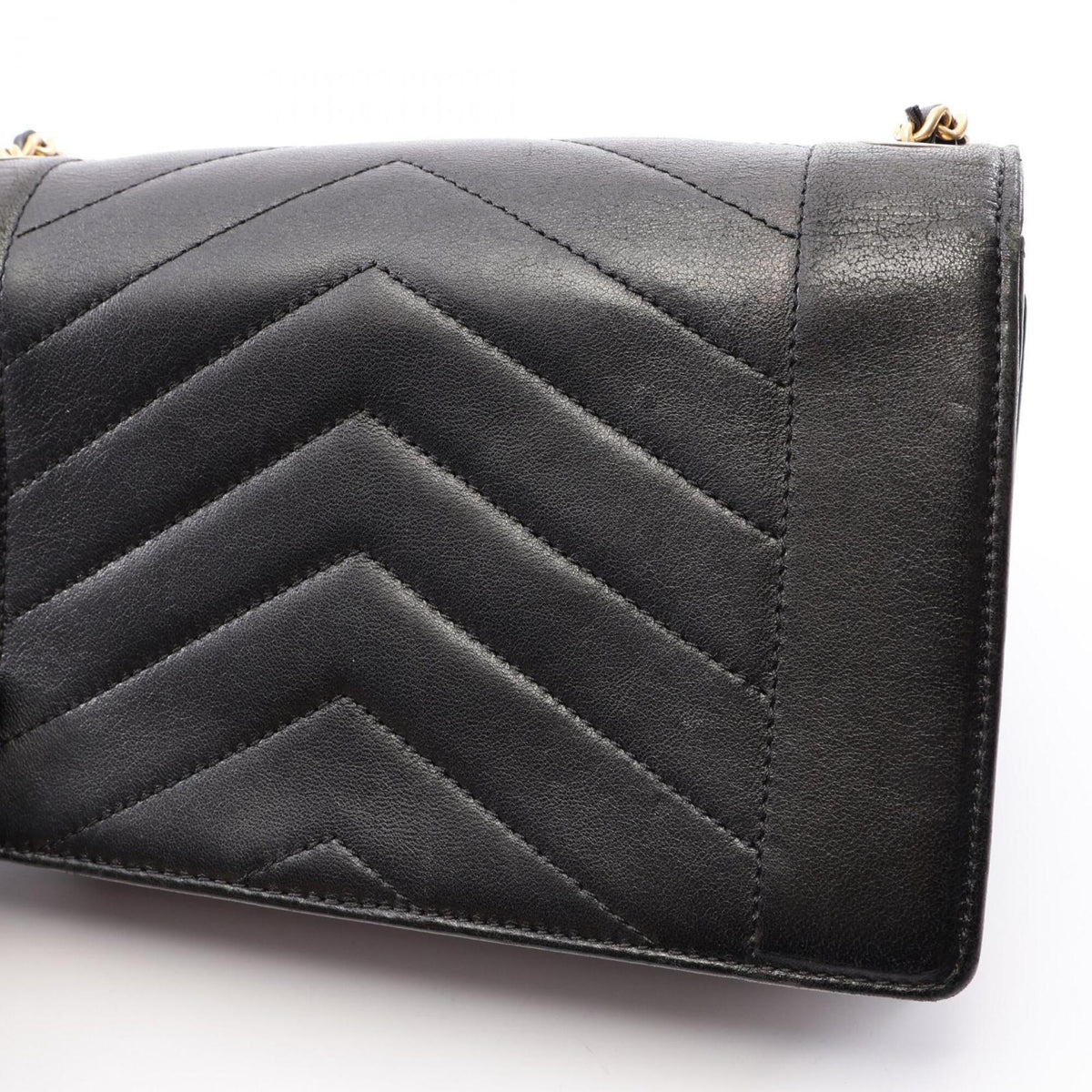 Chanel Black Leather Handbag Shoulder Bag (Pre-Owned)