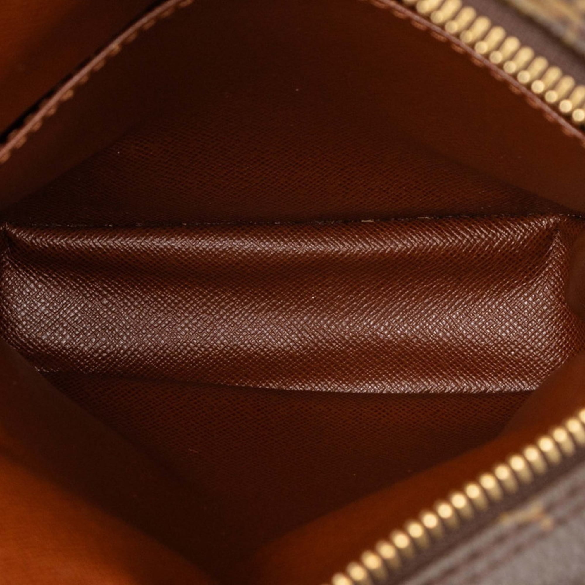 Louis Vuitton Brown Monogram Monogram Shoulder Bag (Pre-Owned)