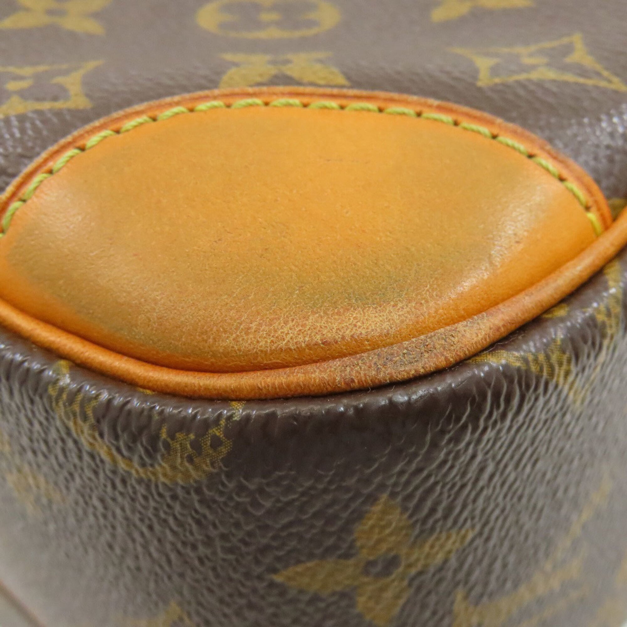 Louis Vuitton Monogram Monogram Shoulder Bag (Pre-Owned)