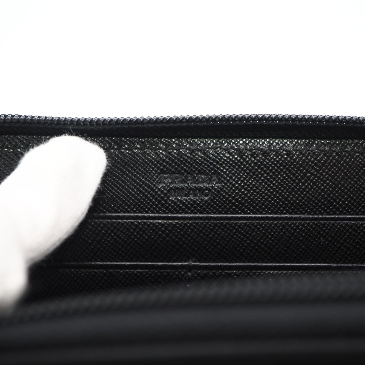 Prada Saffiano Black Nylon Saffiano Long Wallet (Bi-Fold) (Pre-Owned)