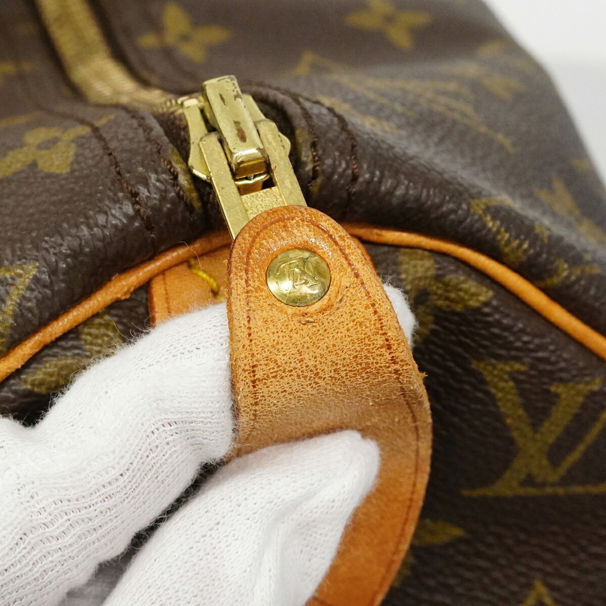 Louis Vuitton Brown Handbag (Pre-Owned)