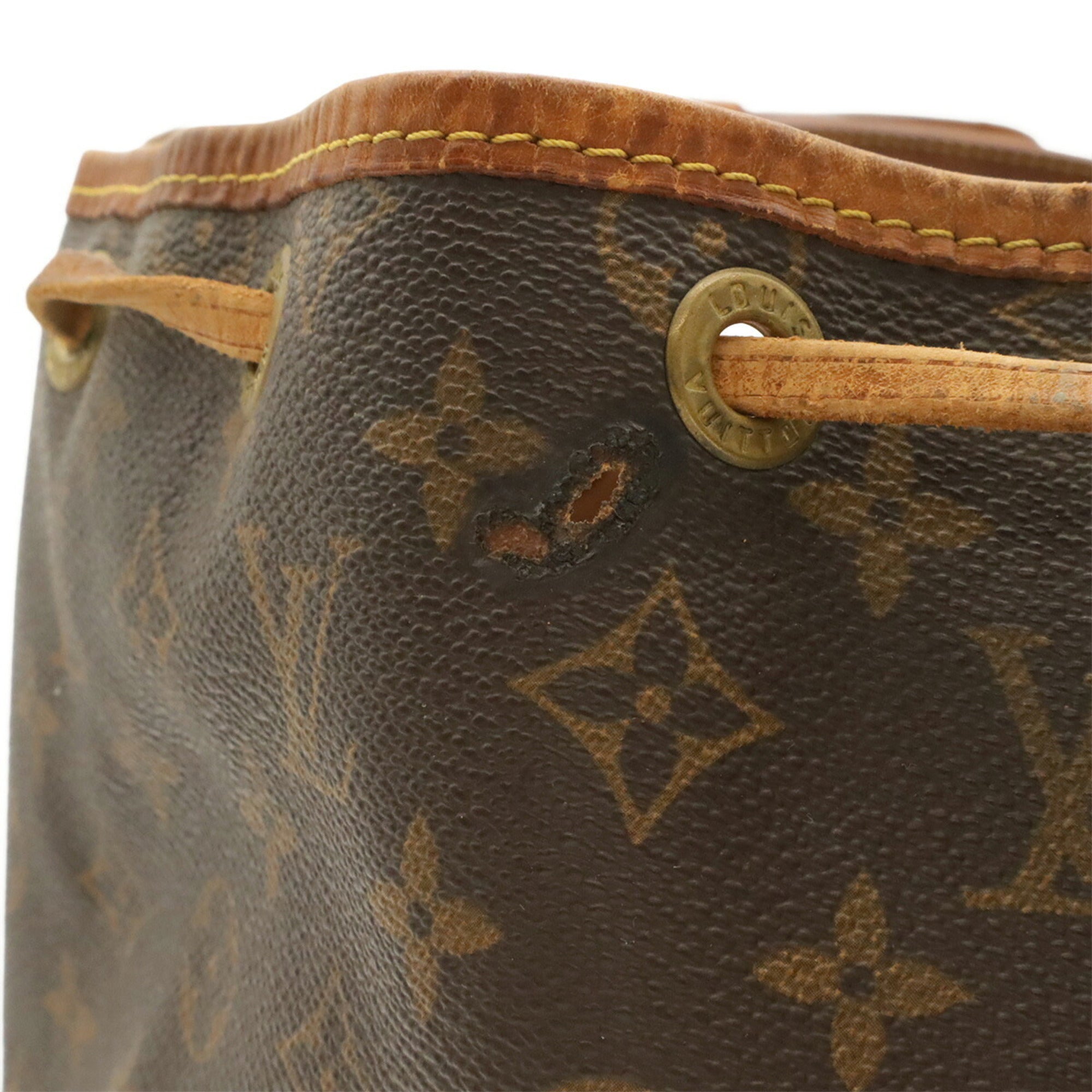 Louis Vuitton Brown Monogram Monogram Shoulder Bag (Pre-Owned)