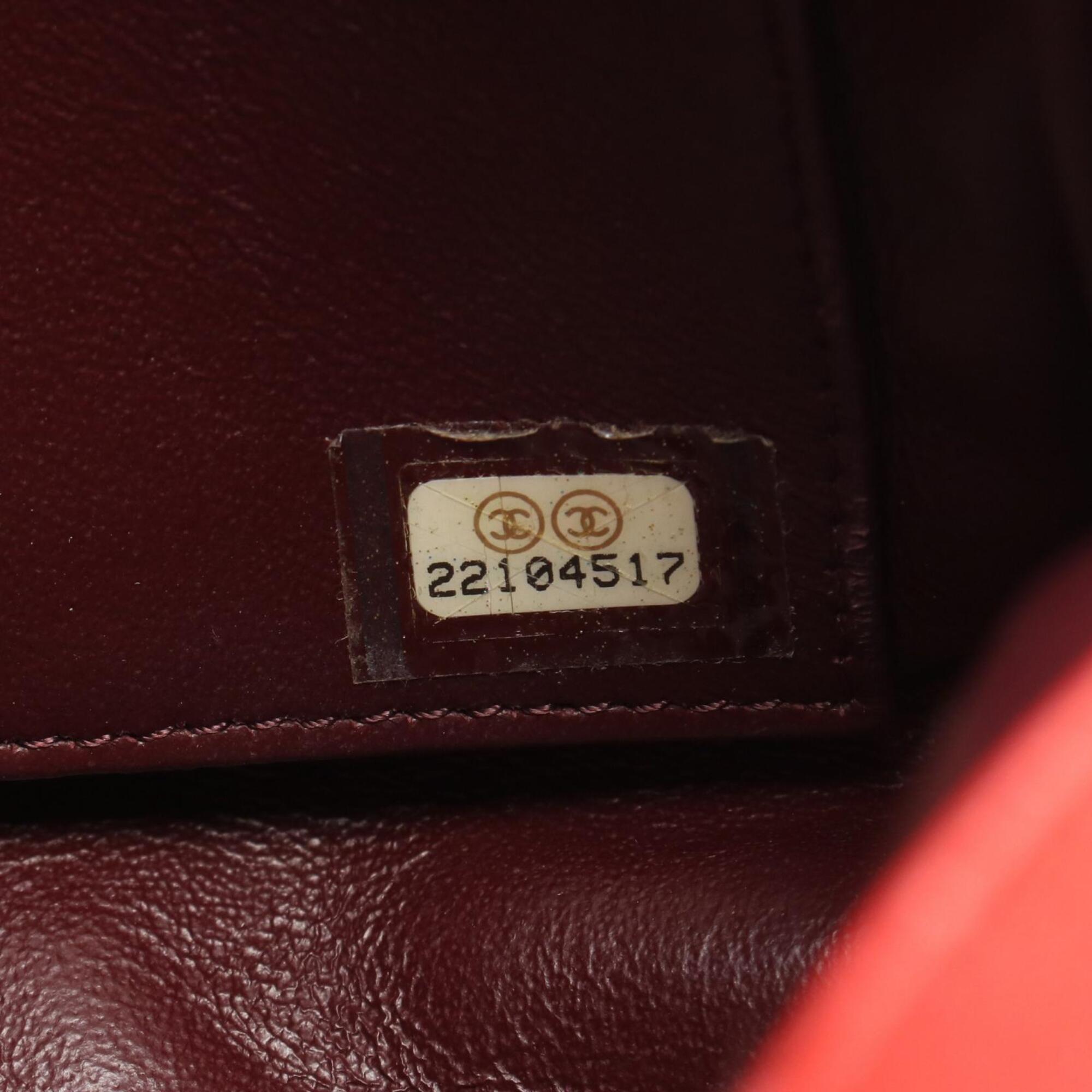 Chanel Red Color Leather Handbag Shoulder Bag (Pre-Owned)