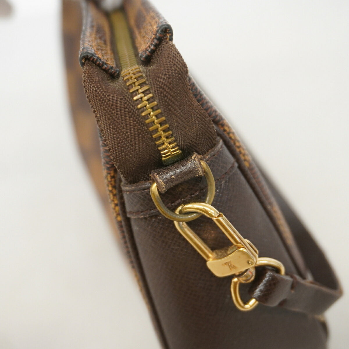 Louis Vuitton Ebene Pouch (Pre-Owned)