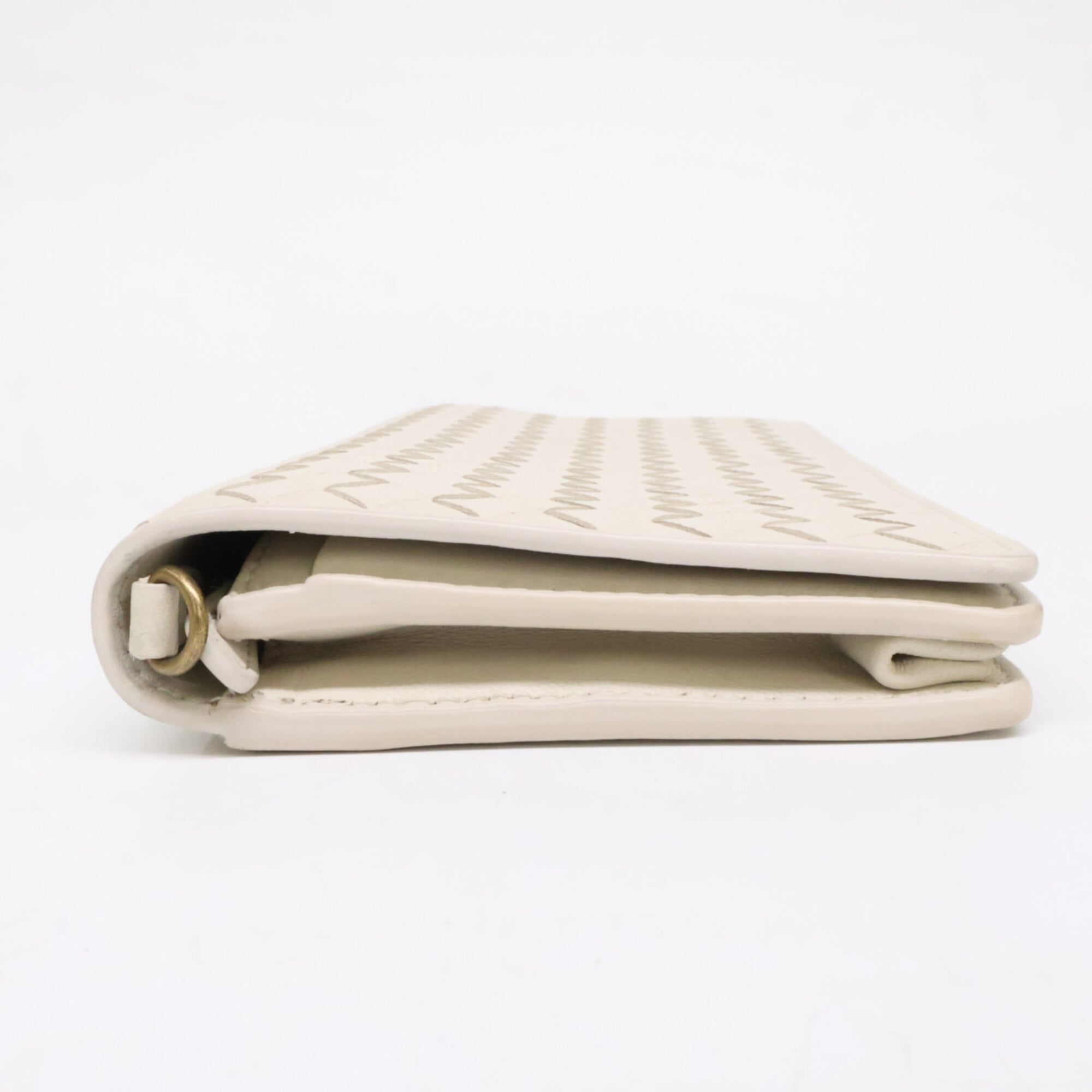 Bottega Veneta Ivory Leather Chain/Shoulder Wallet (Pre-Owned)