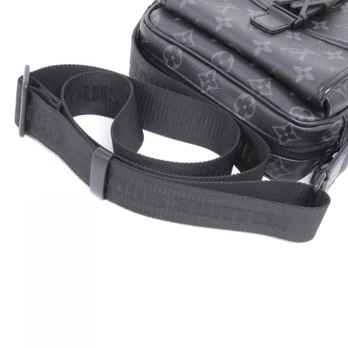 Louis Vuitton Black Coated Canvas Shoulder Bag (Pre-Owned)