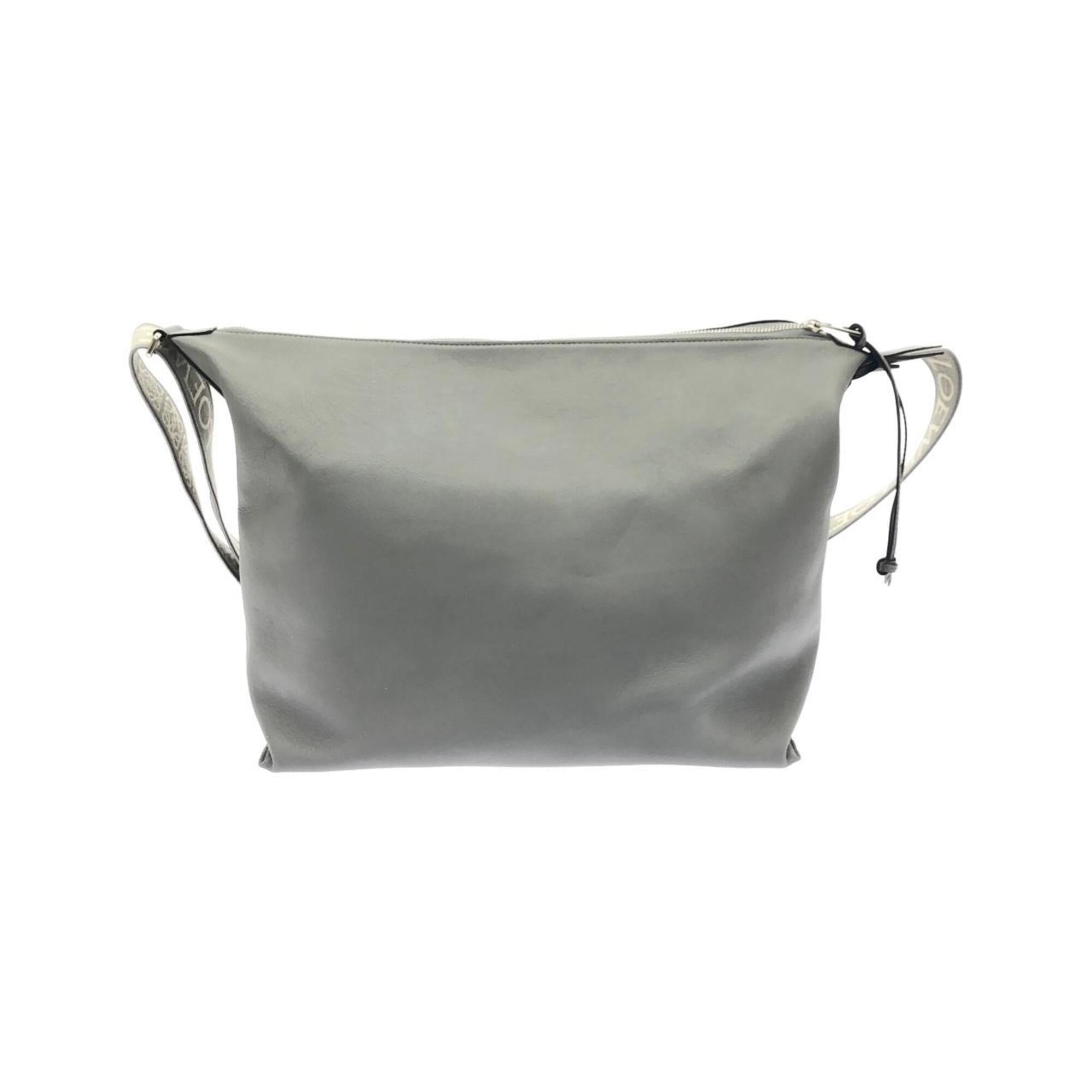 Loewe Gray Leather Shoulder Bag (Pre-Owned)