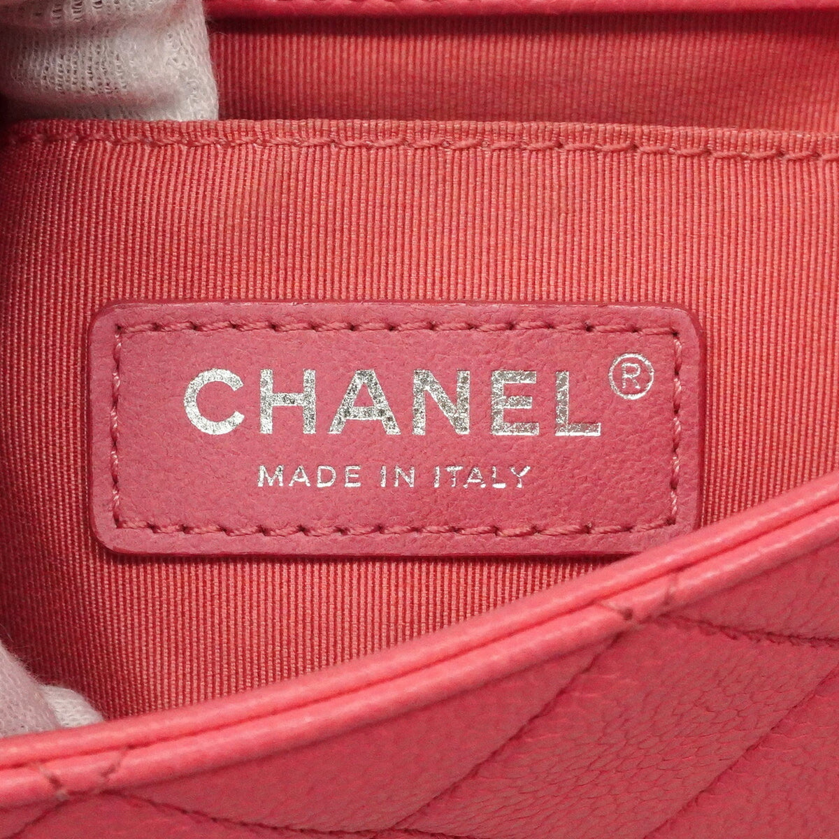Chanel Pink Grained Calfskin Shoulder Bag (Pre-Owned)